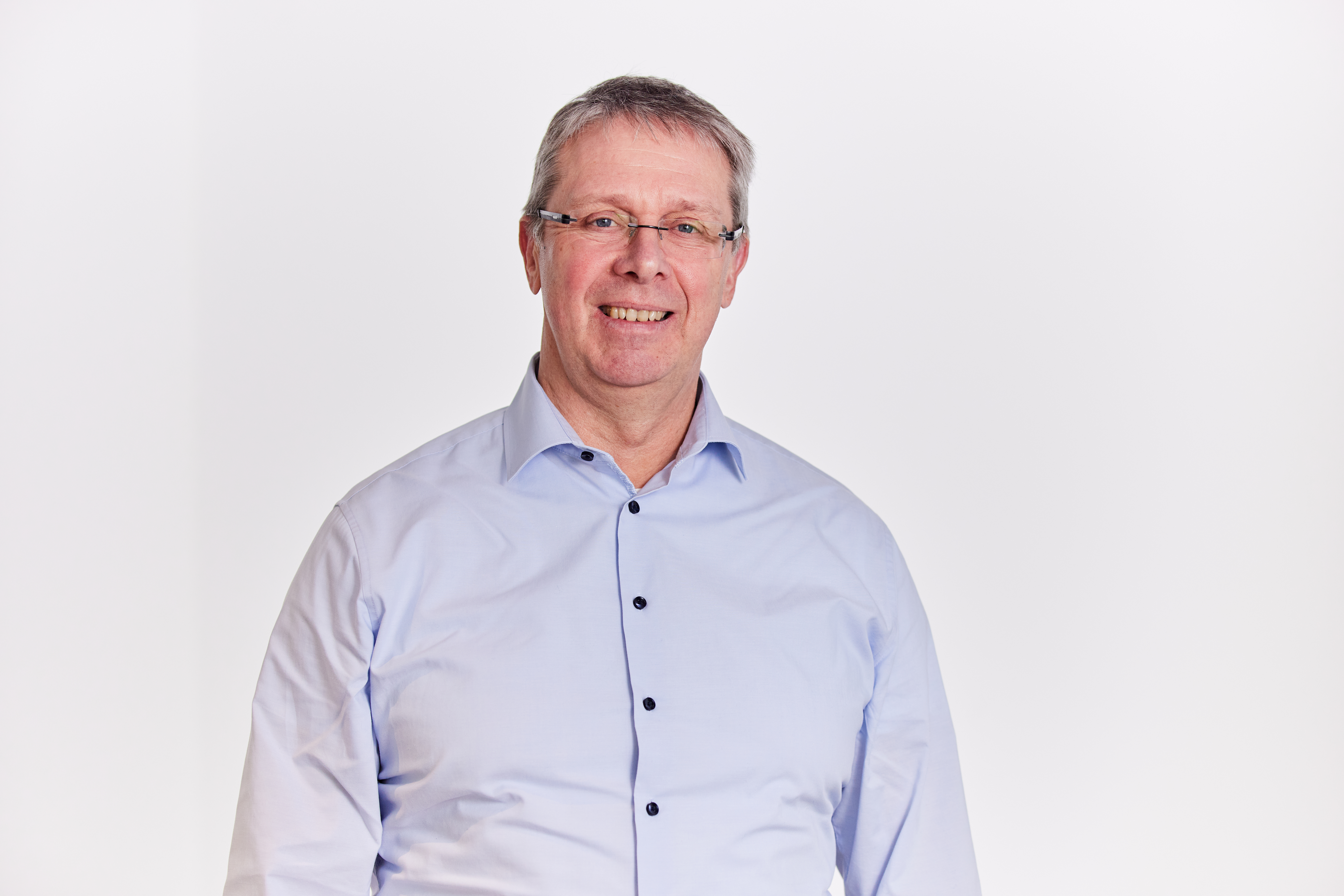 Portrait of
Volker
Miegel