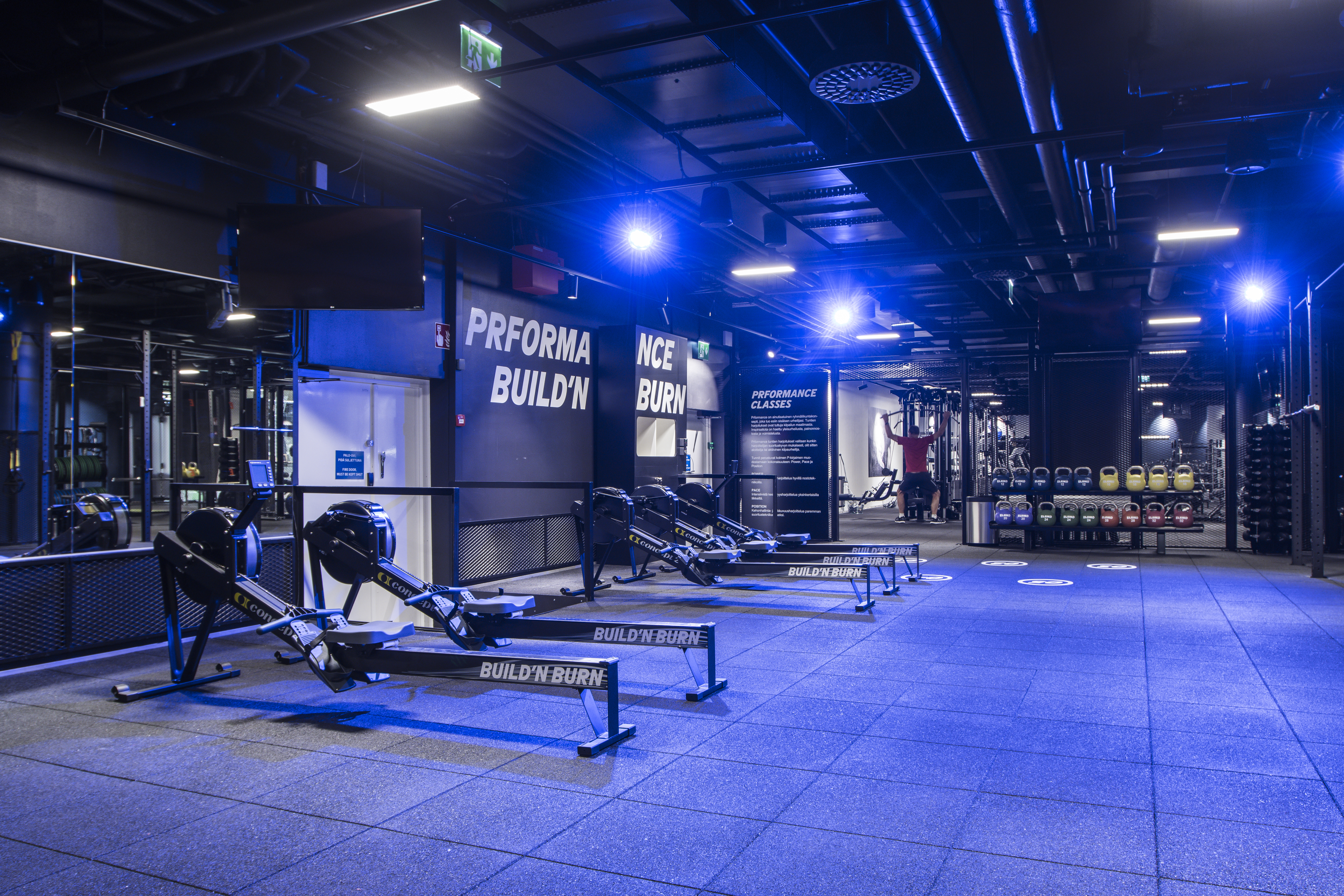ELIXIA Tapiola - Rowing machines