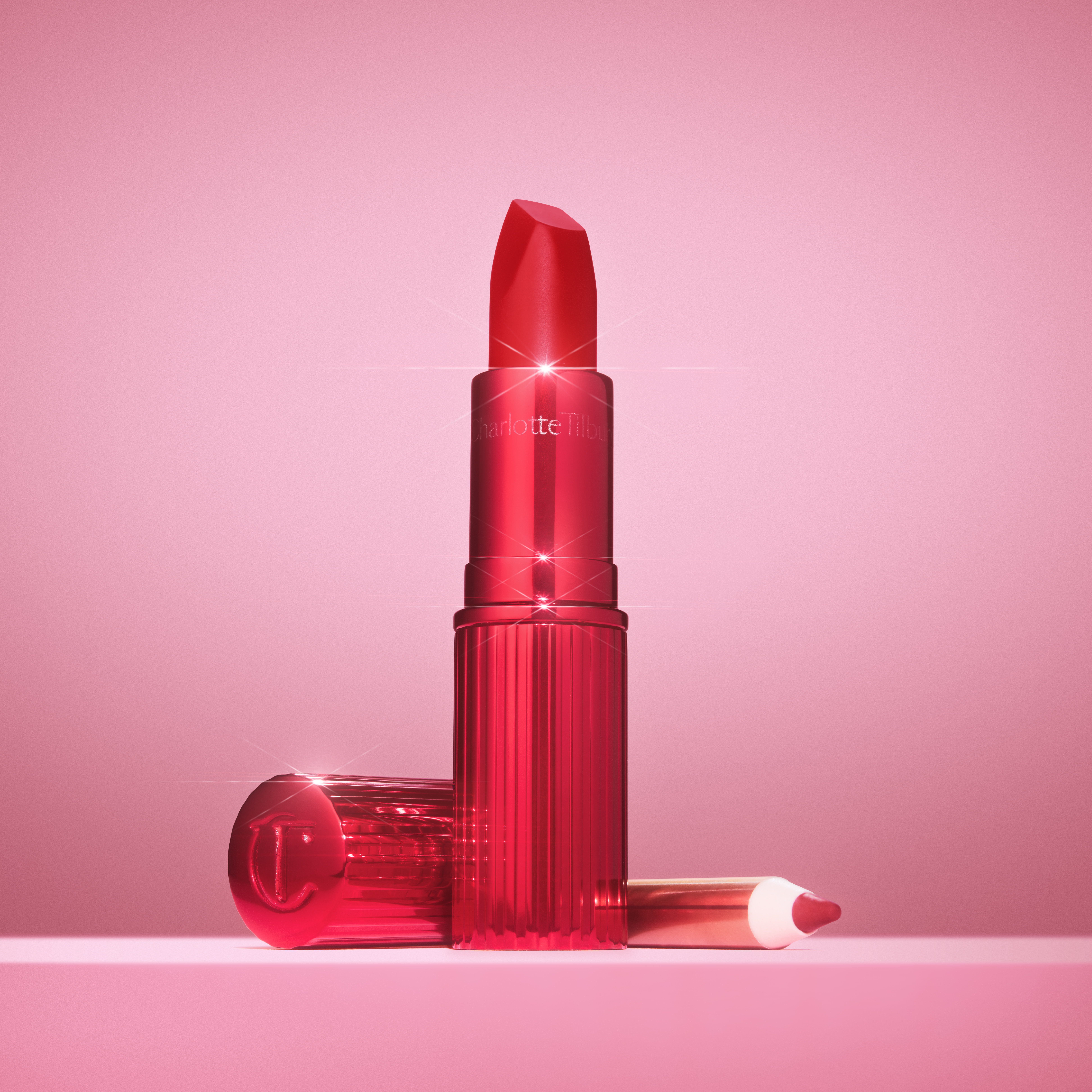 Still life del rossetto rosso Hollywood Beauty Icon
