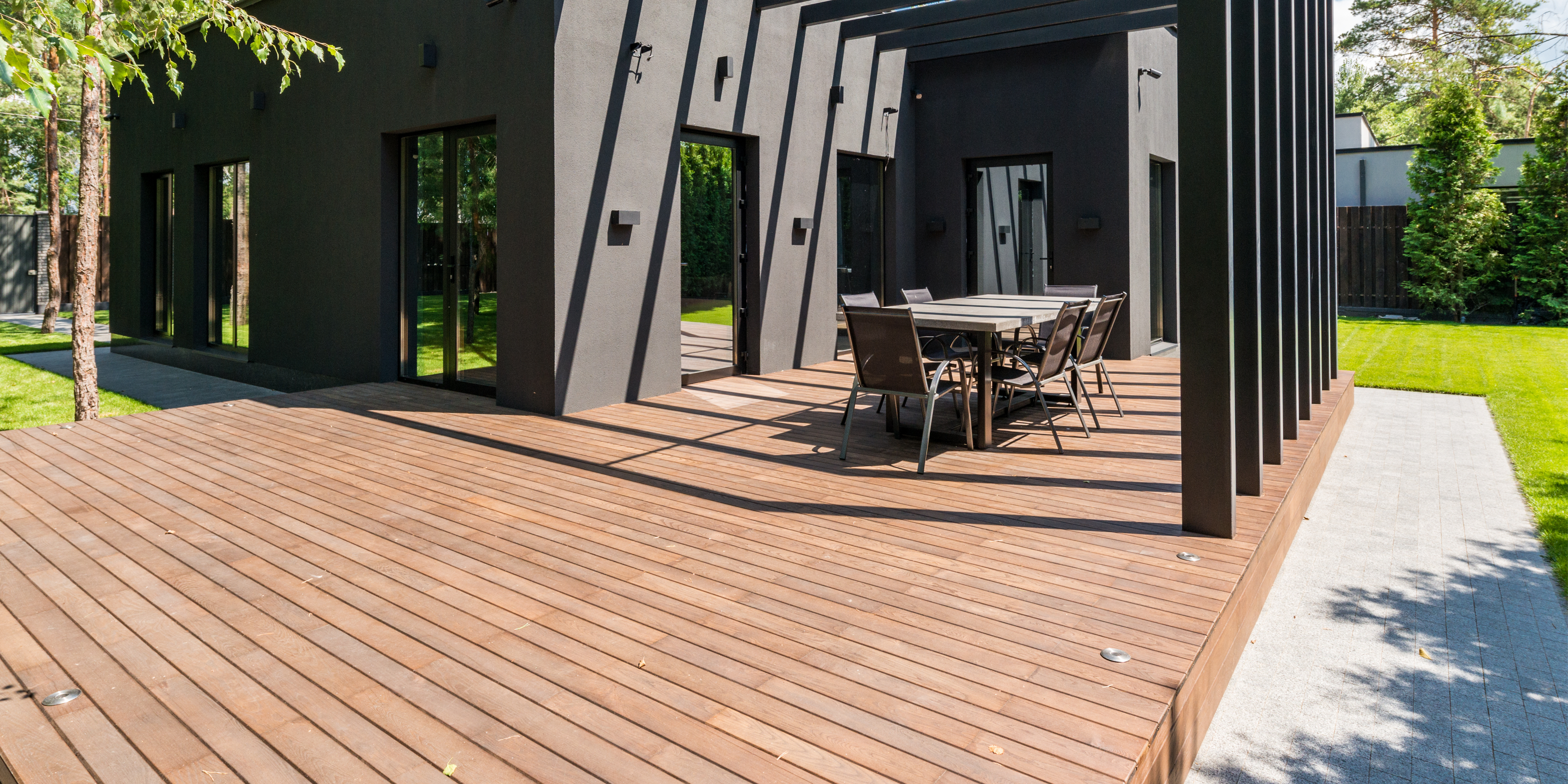 Etsitkö terassinrakennuspalvelua Turusta? Turun paikalliset palveluntarjoajat varmistavat, että terassista saadaan kaunis ja juuri sinuun tarpeisiisi sopiva!