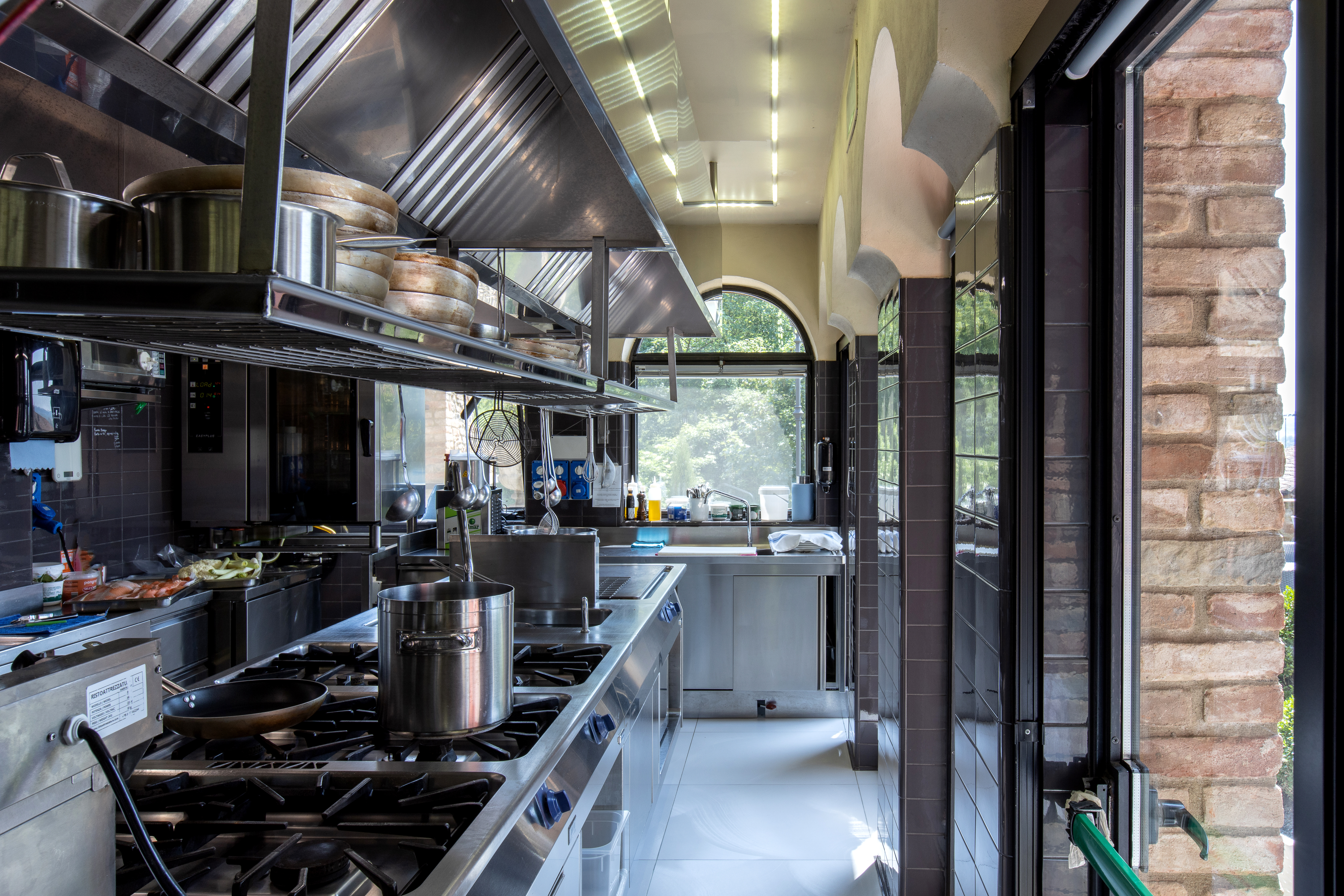28 Palazzo Martinengo, Via Cavour 10 , & 10A, & 12, Monforte d-Alba, Barolo, 12065 Italy - Luxury Real Estate - Concierge Auctions