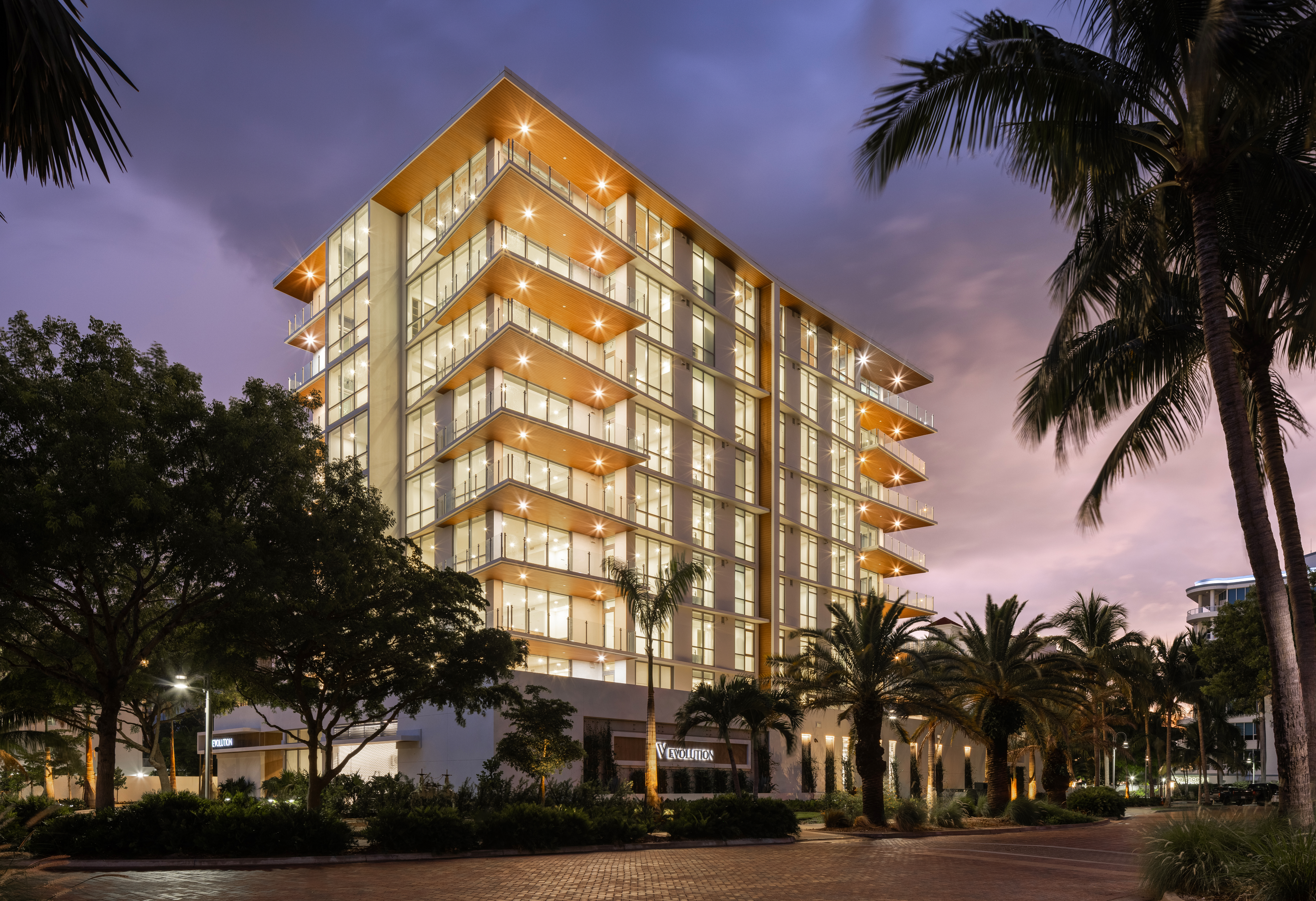 49 111 Golden Gate Point -Penthouse 701, Sarasota, FL 34236 - Luxury Real Estate - Concierge Auctions
