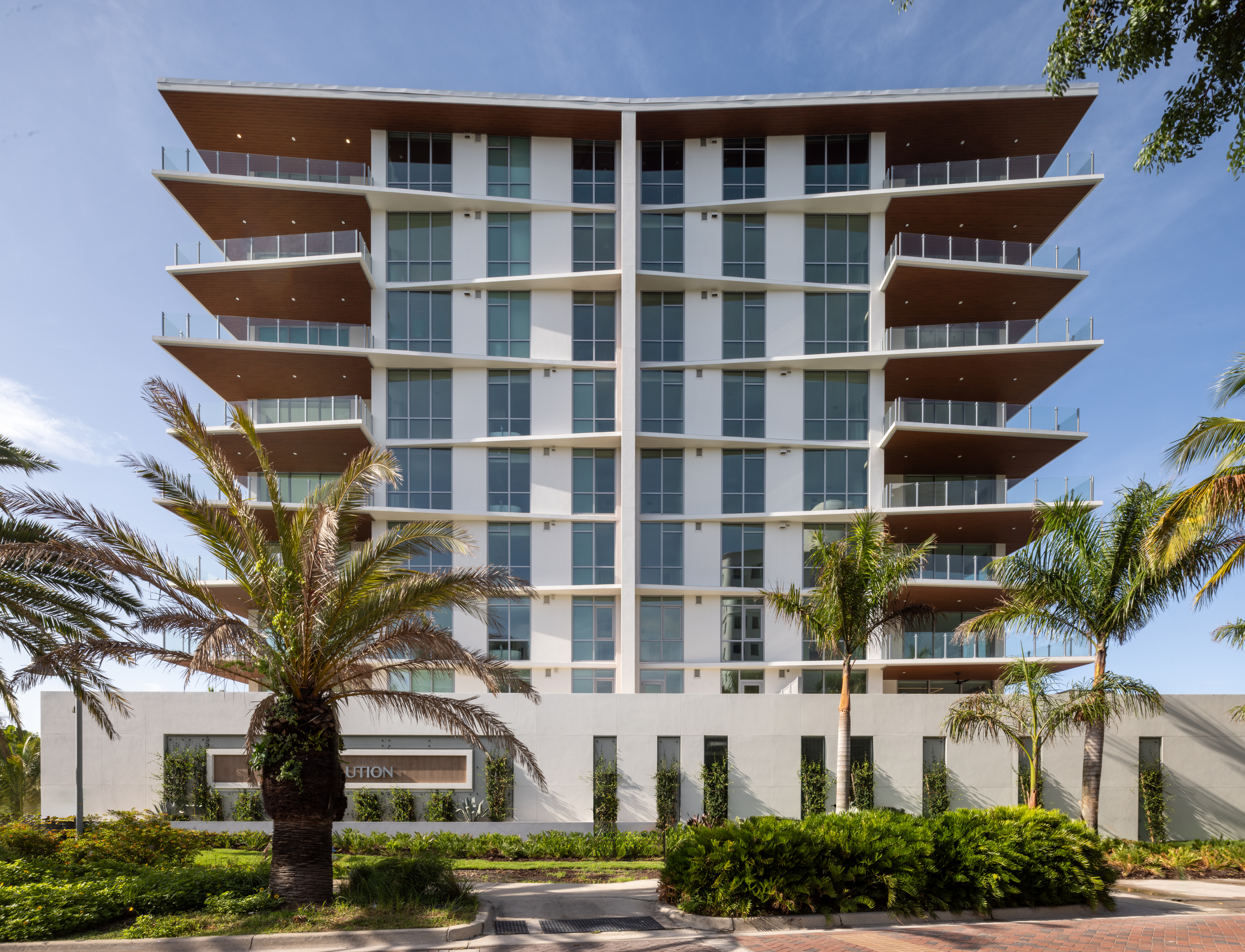 50 111 Golden Gate Point -Penthouse 701, Sarasota, FL 34236 - Luxury Real Estate - Concierge Auctions
