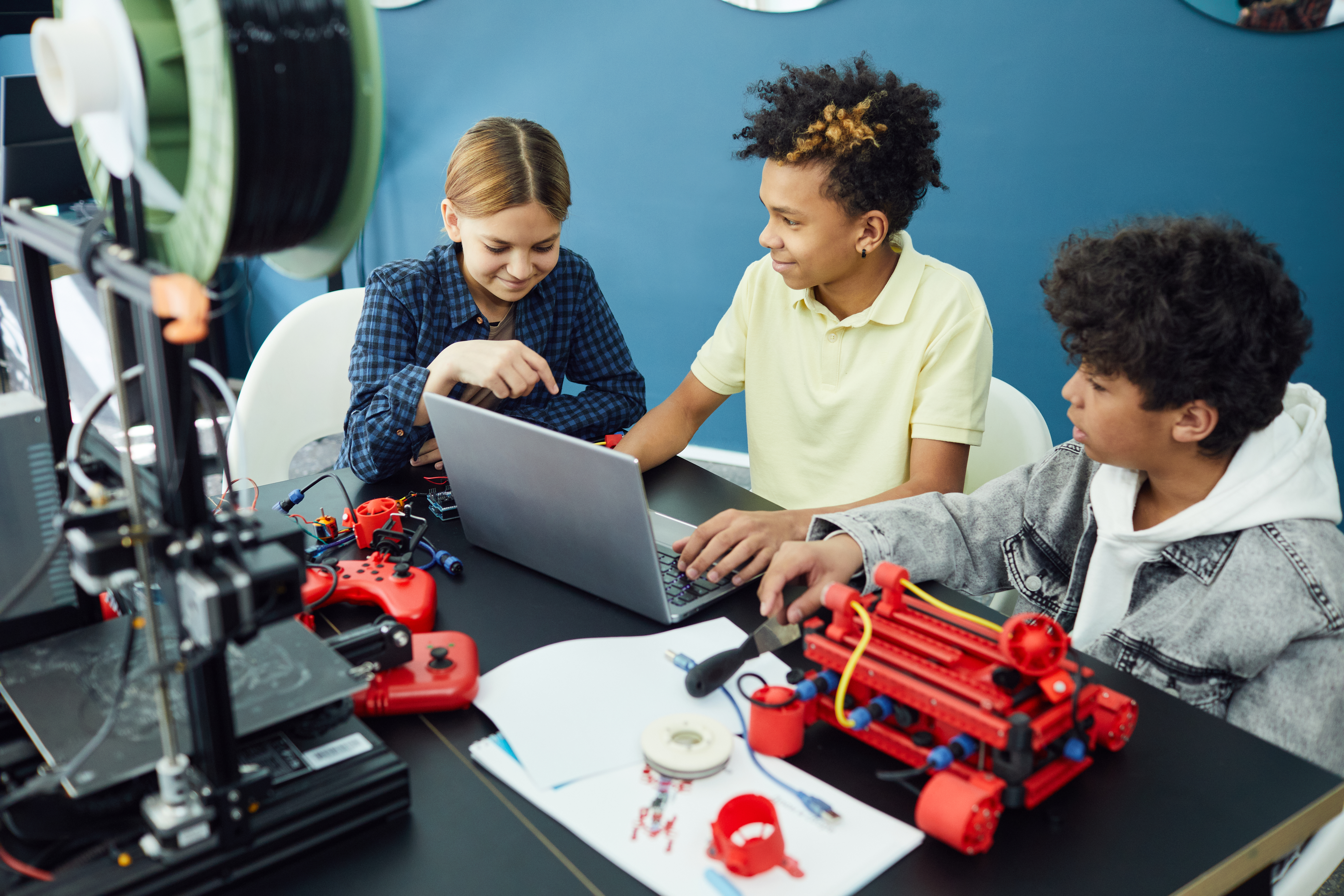 students working on a robot.