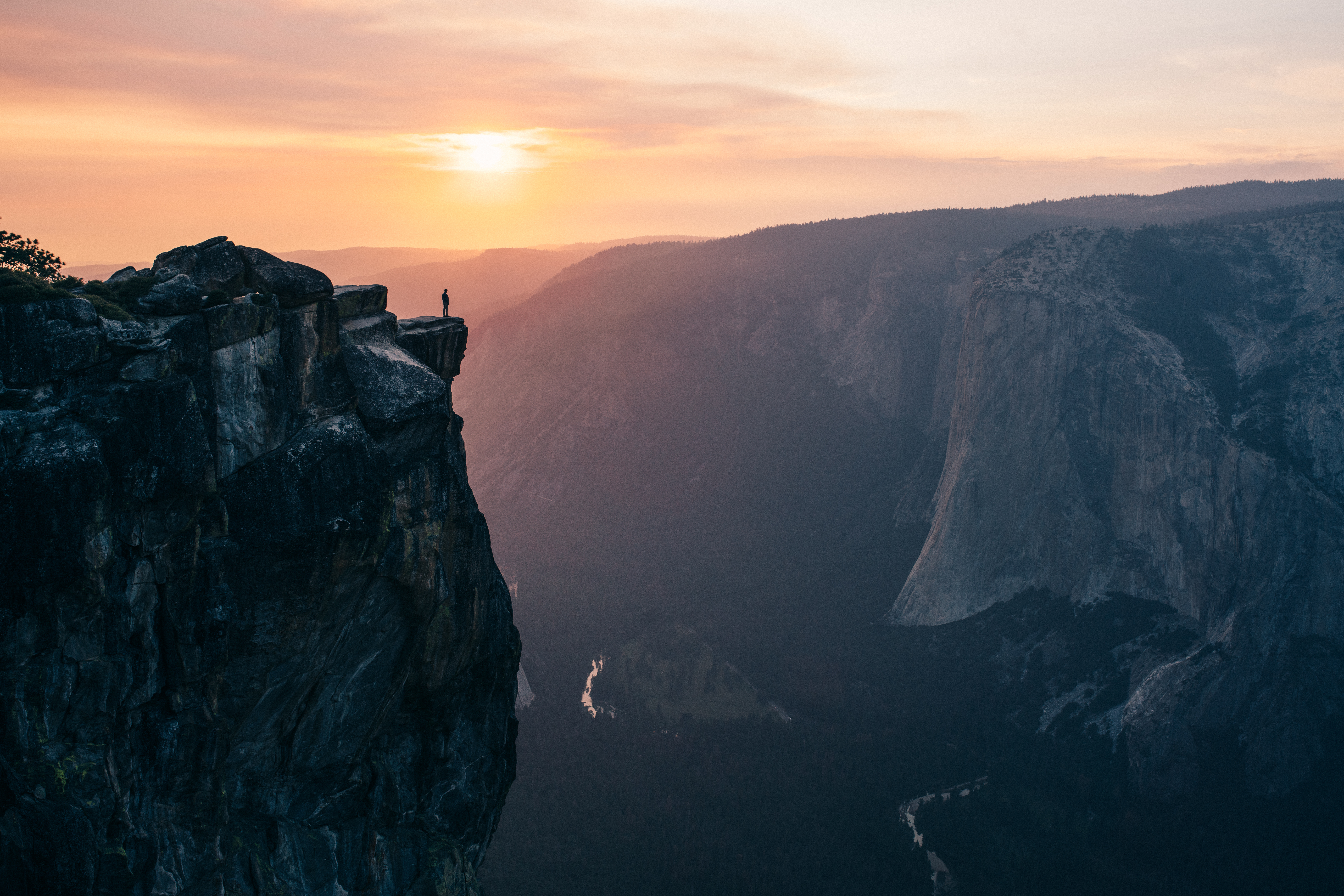 Taft Point, an Iconic Yosemite Hike