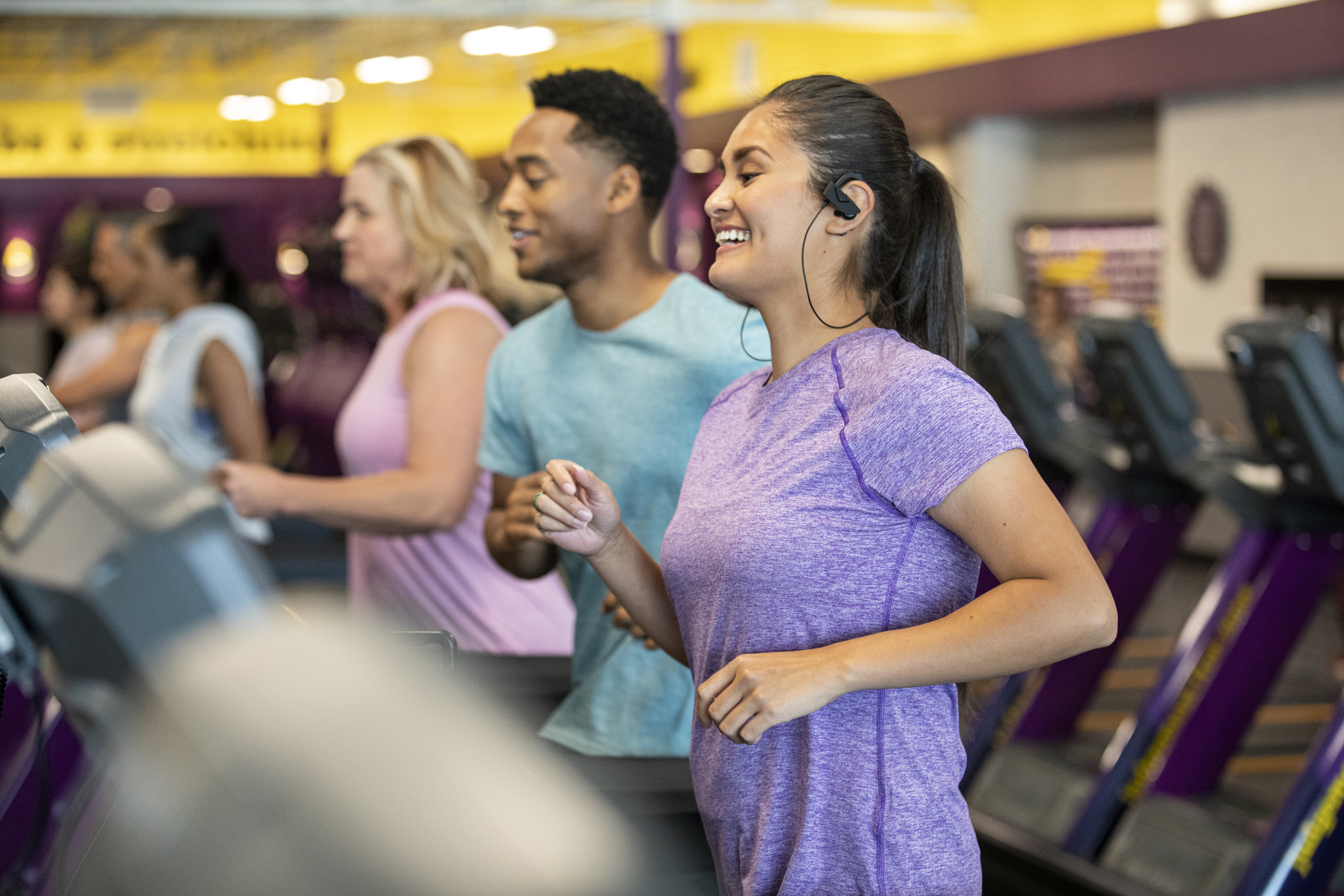 The Link Between Exercise and Heart Health (Plus 6 Heart Healthy Exercises to Try)