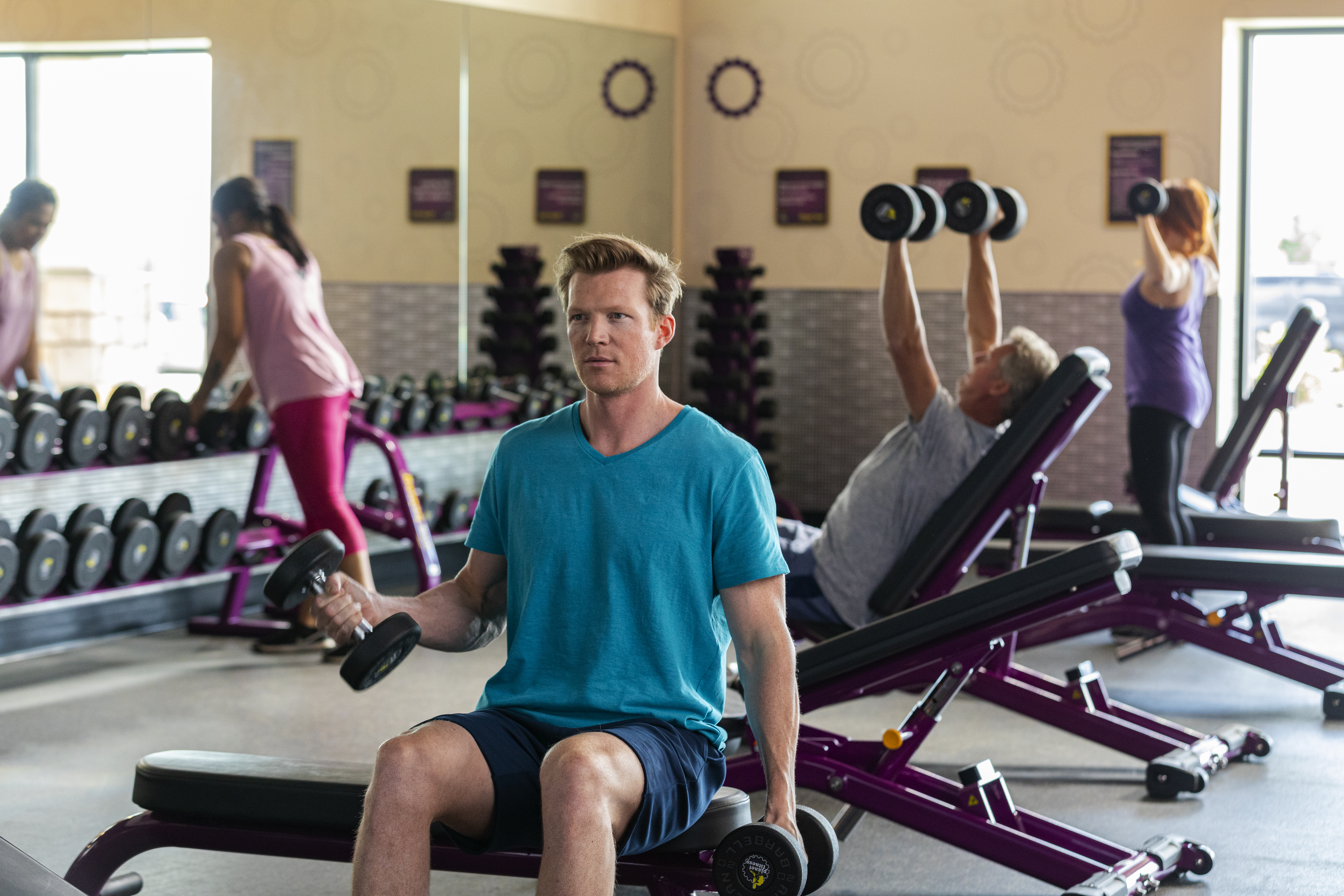 The Benefits of Lifting Light Weights 