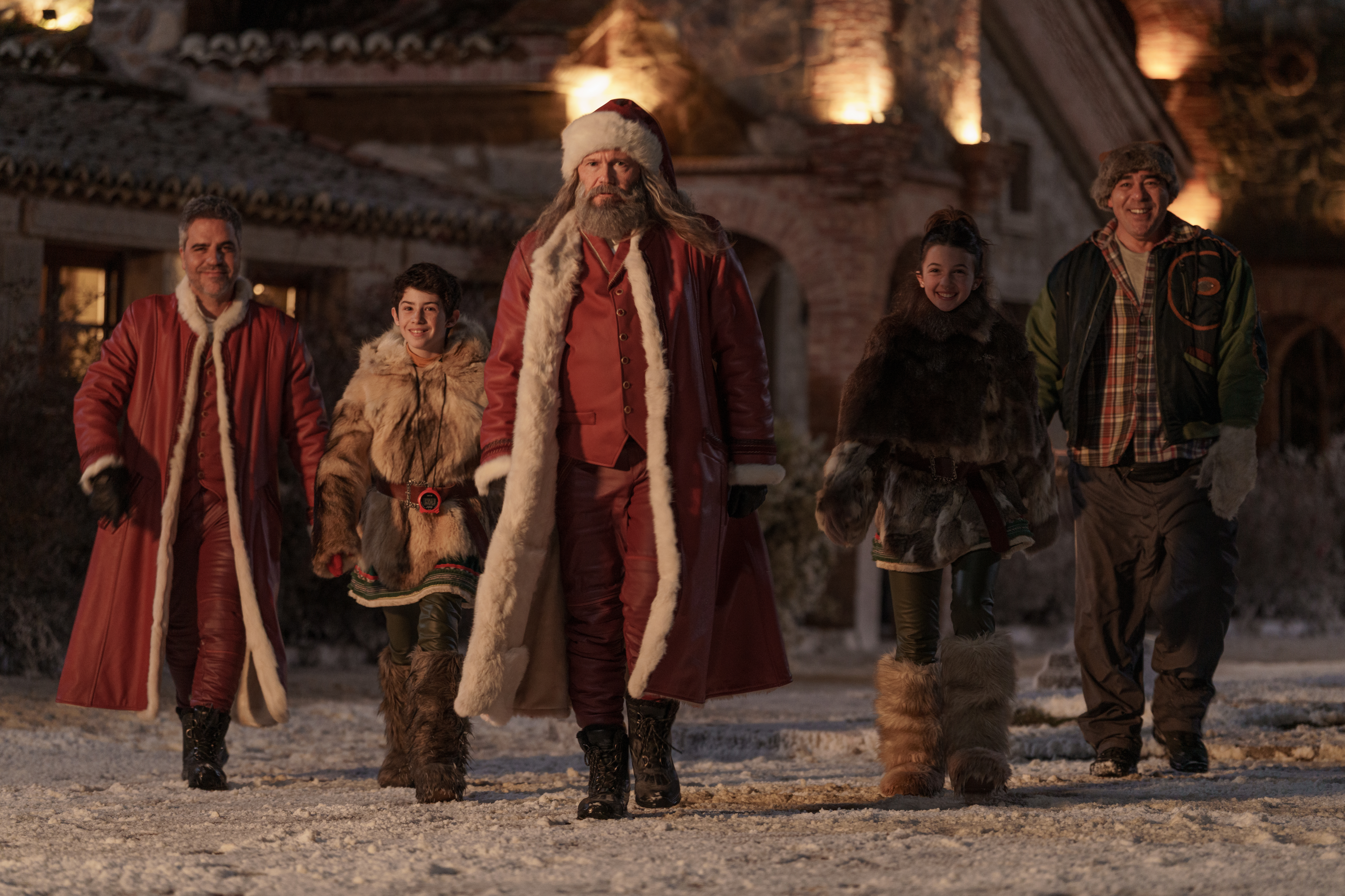 La Navidad en sus manos 2, protagonizada por Santiago Segura, Ernesto  Sevilla y Pablo Chiapella llega a Netflix el 5 de diciembre - About Netflix