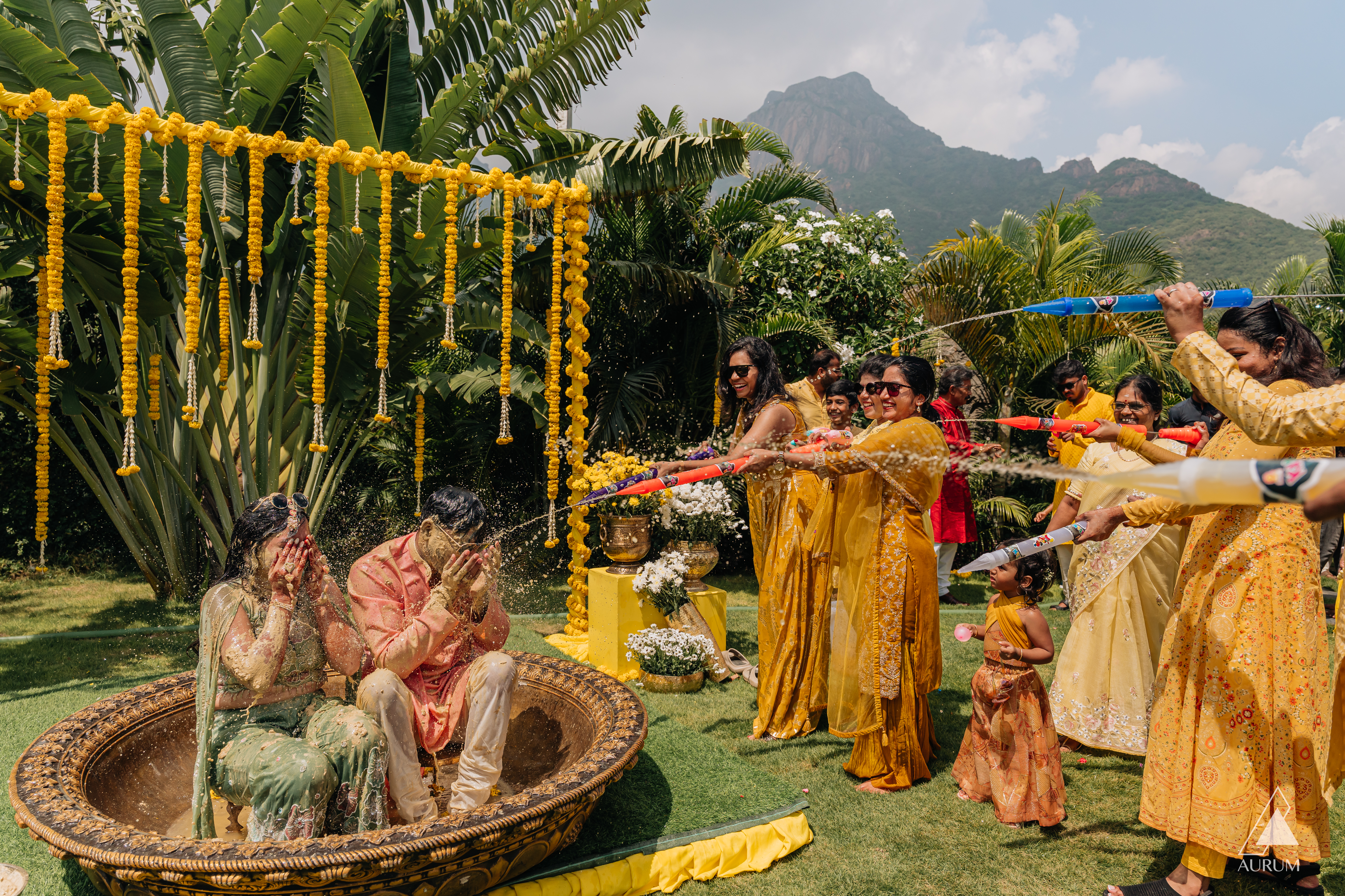 Candid wedding photography by The Aurum Fotograf 3