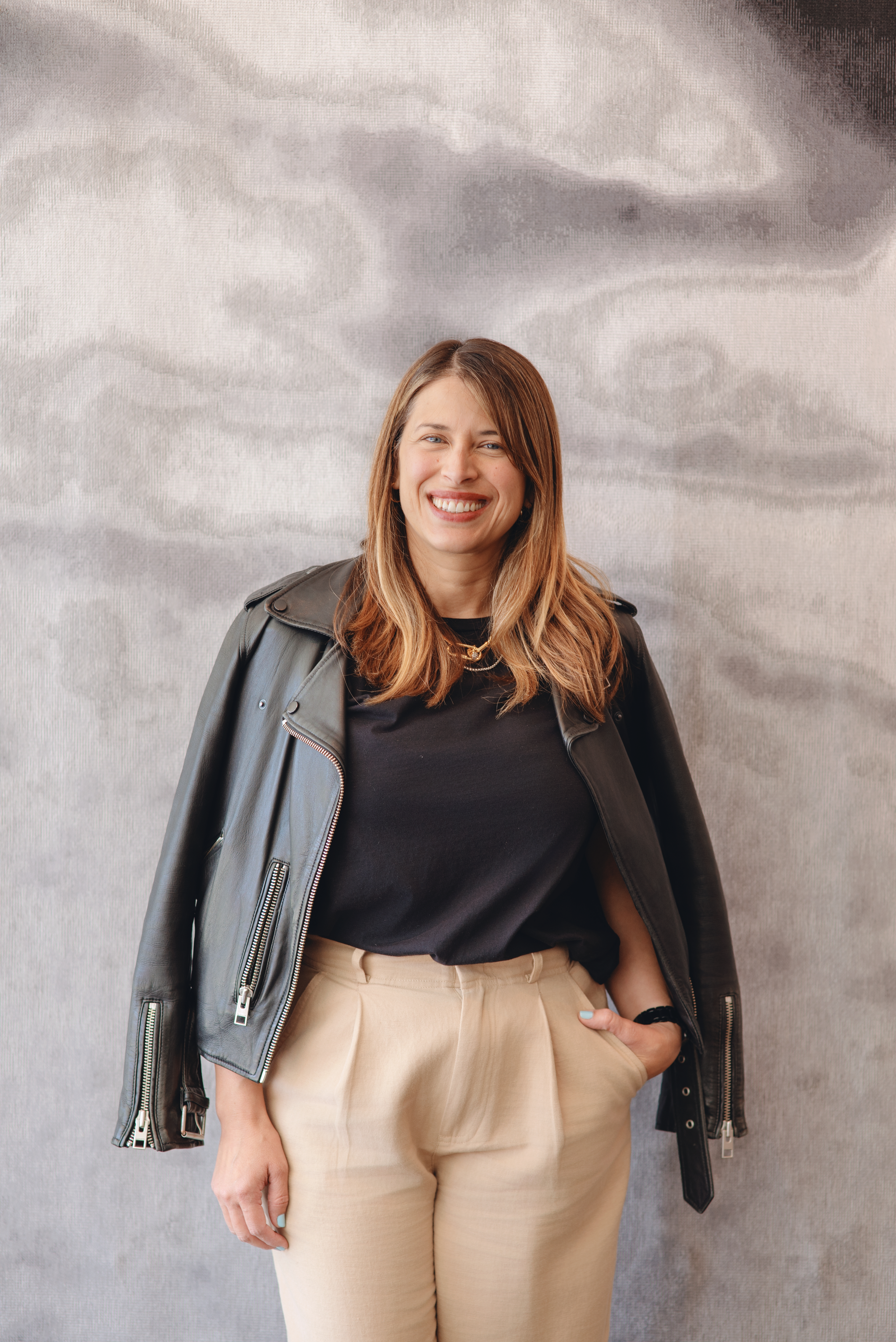 Shannon Vestal Robson Managing Editor.