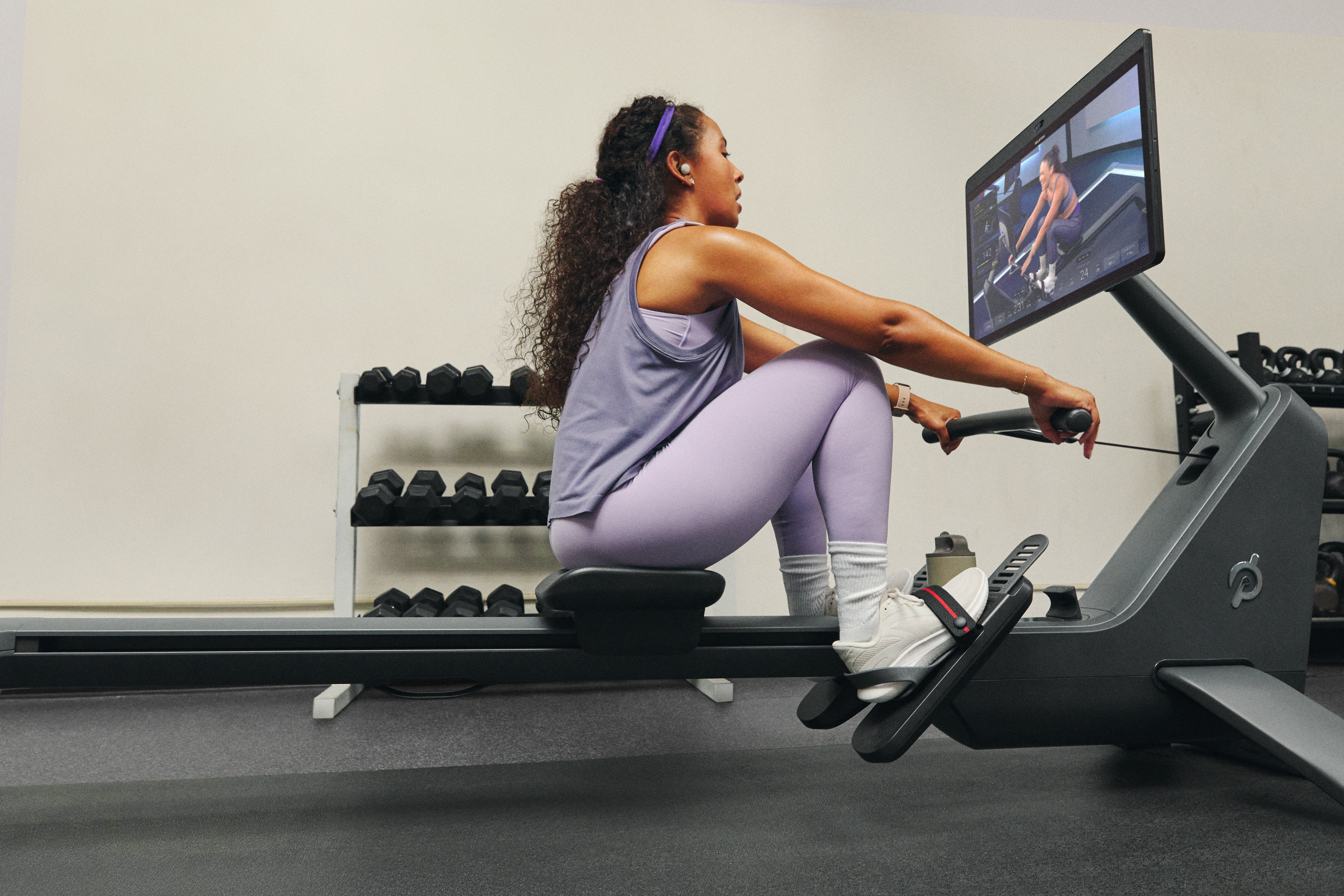 Does Rowing Build Muscle: Uncover the Surprising Benefits