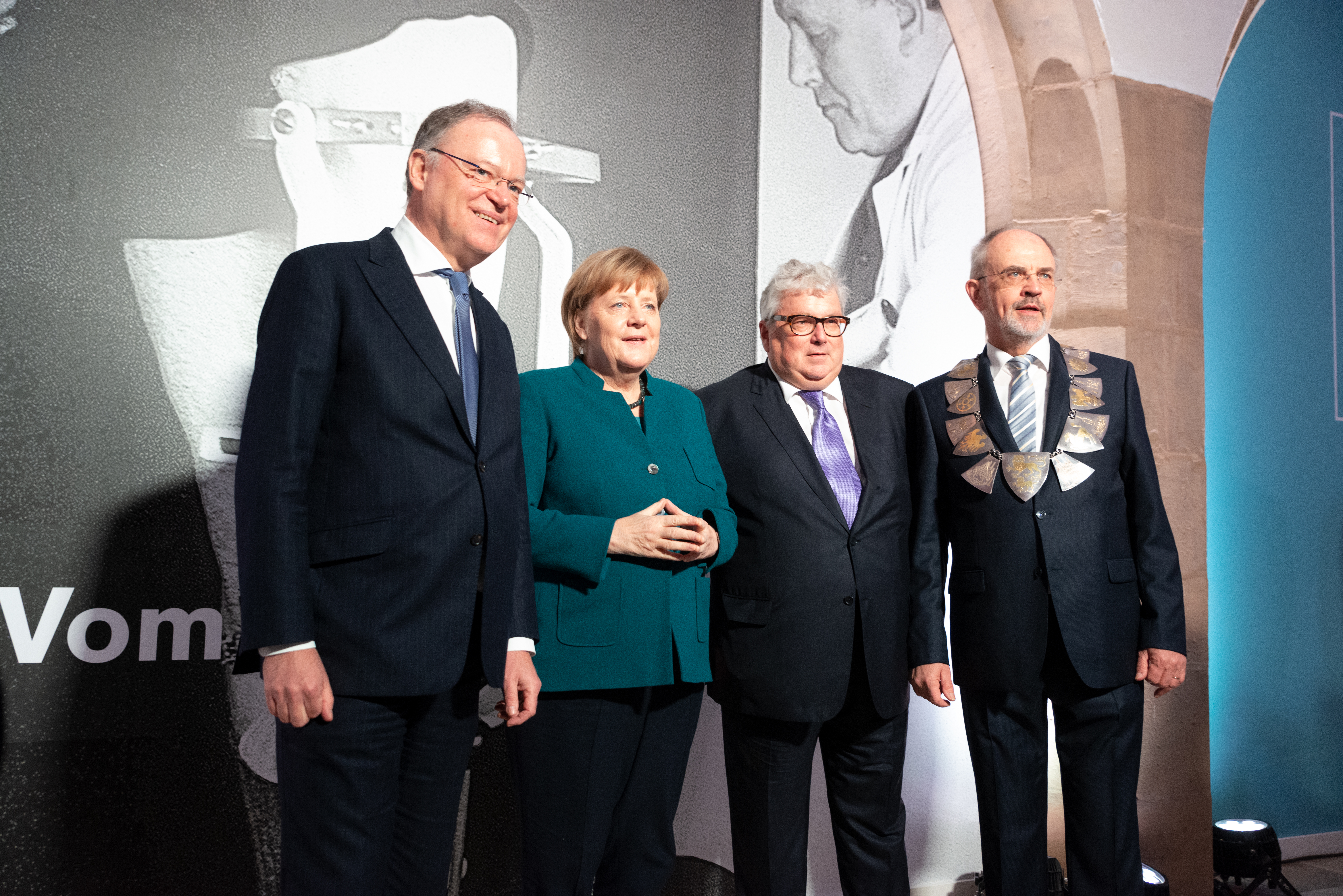 DR ANGELA MERKEL:”AN IMPORTANT YEAR AND JUBILEE FOR OTTOBOCK AND GERMANY.”