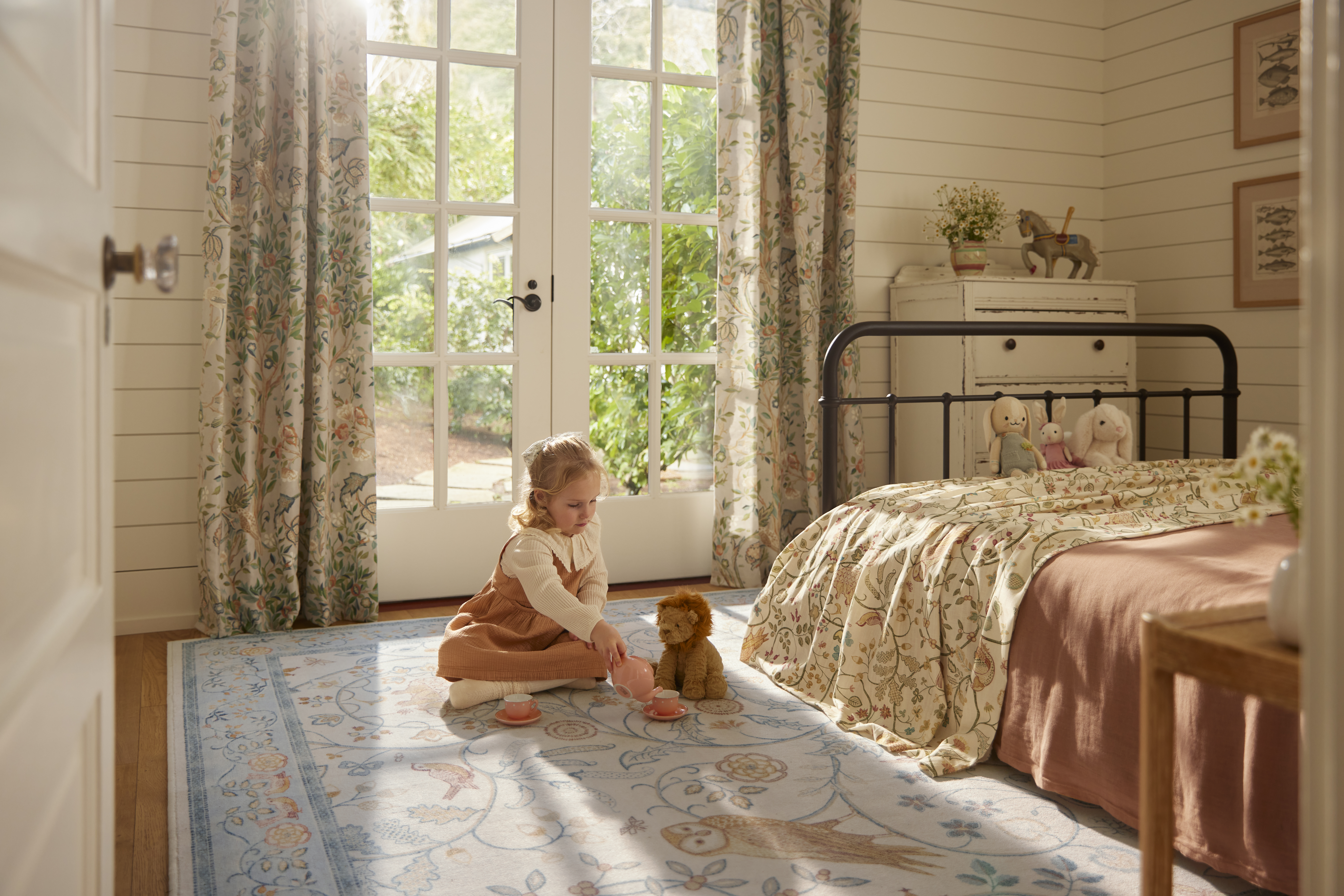 Morris & Co. Newill Ivory & Blue - Kids Blog…
