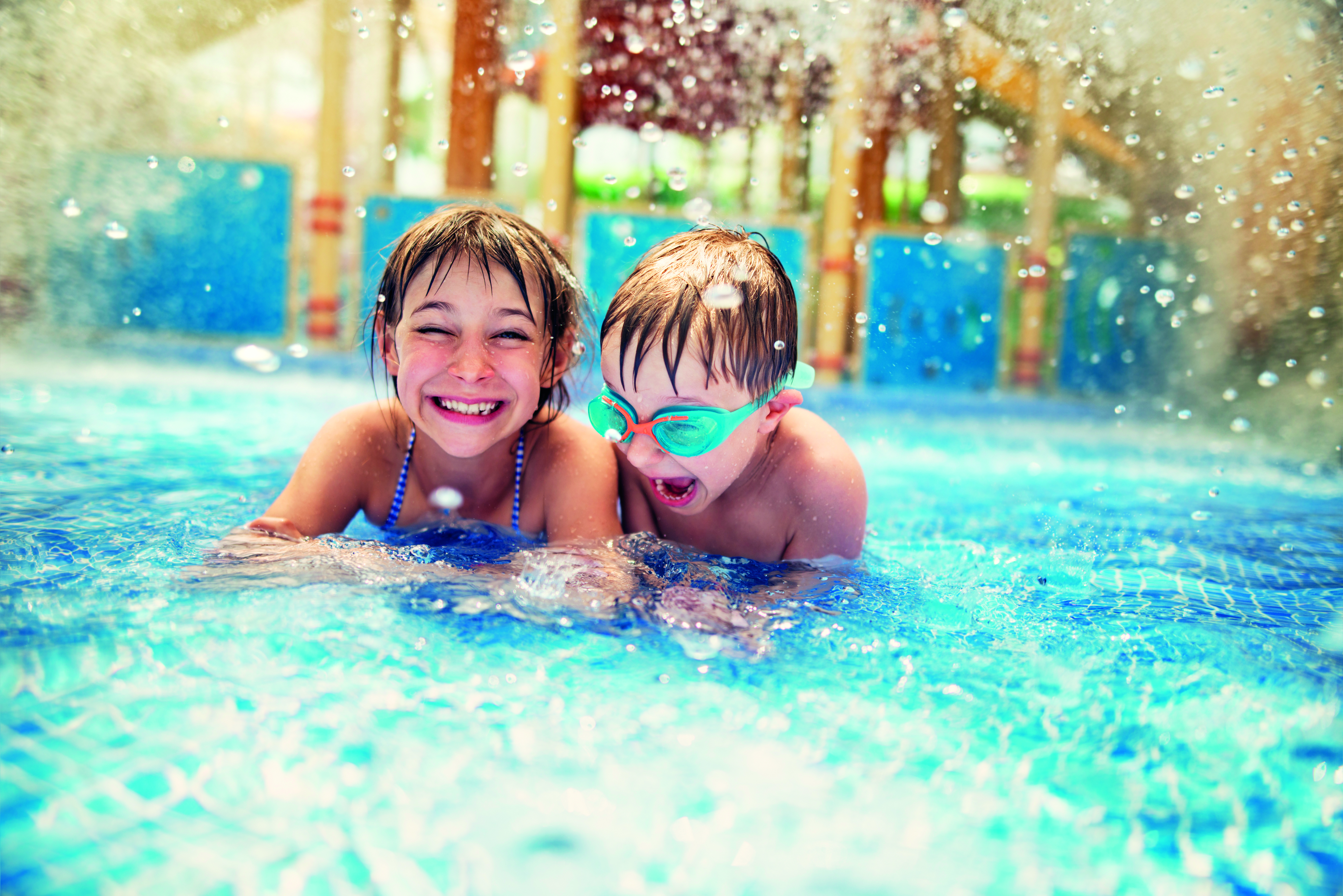 The outdoor swimming pool is a hallmark of Minnesota summers, and can be a great way for kids to burn off some energy and beat the heat. If your kids are spending a lot of time at an at-home pool (whether your own or a friend’s) this summer, be sure to protect their teeth with these tips: