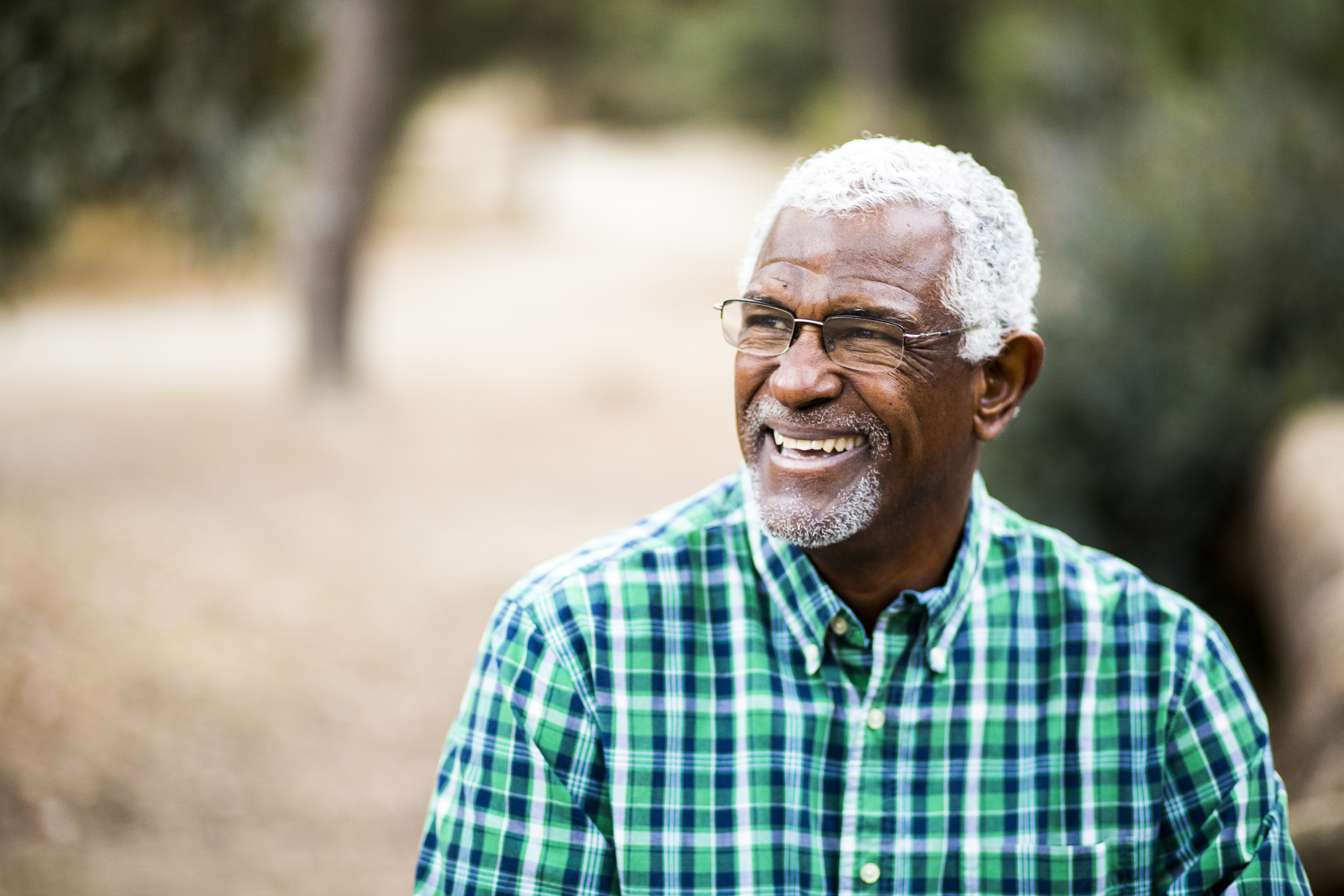 In honor of Healthy Aging Month, we’re taking a look at Sjörgen’s syndrome and its oral health effects.