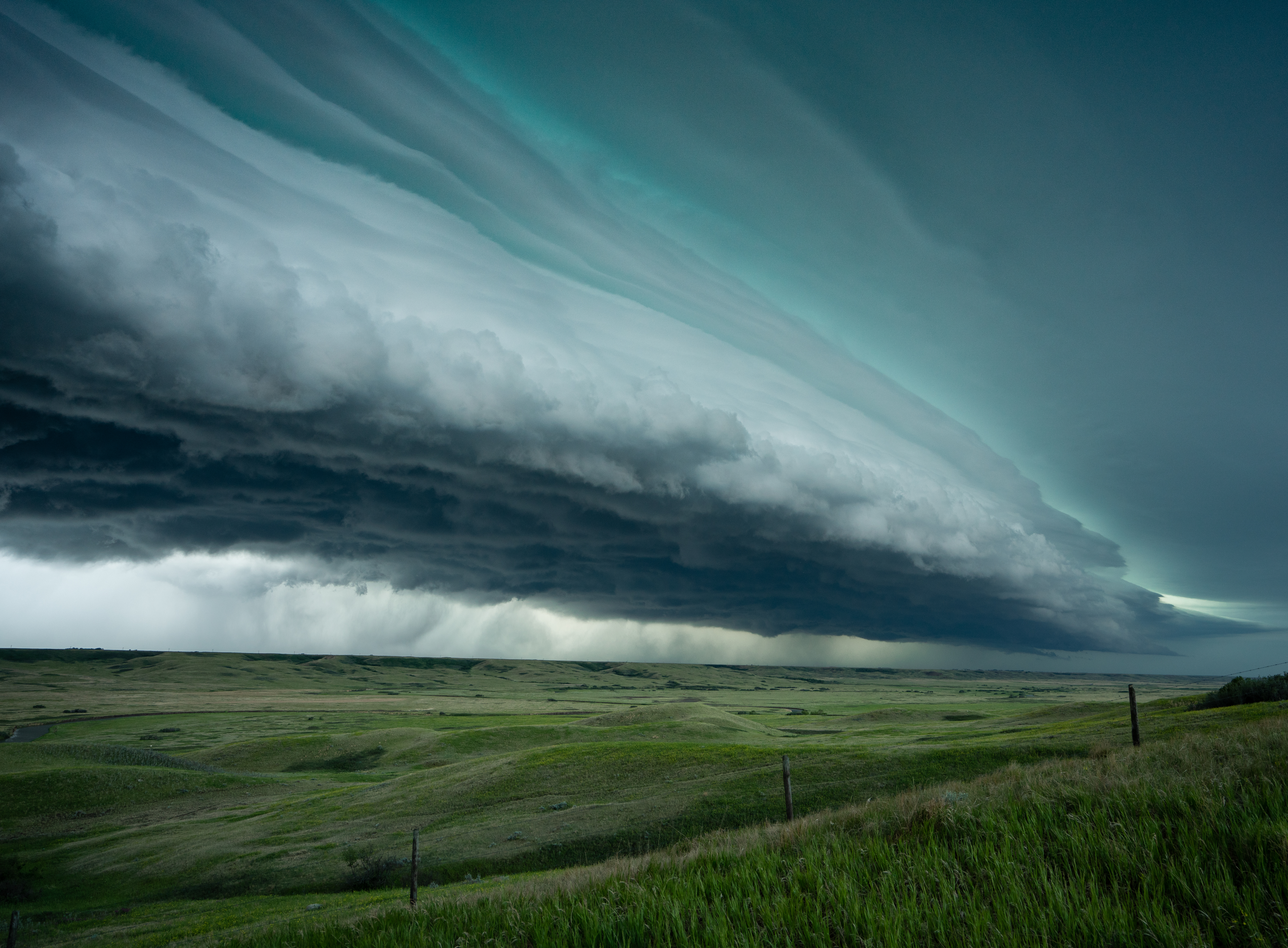 Kyle Brittain - Shelf cloud SK 2