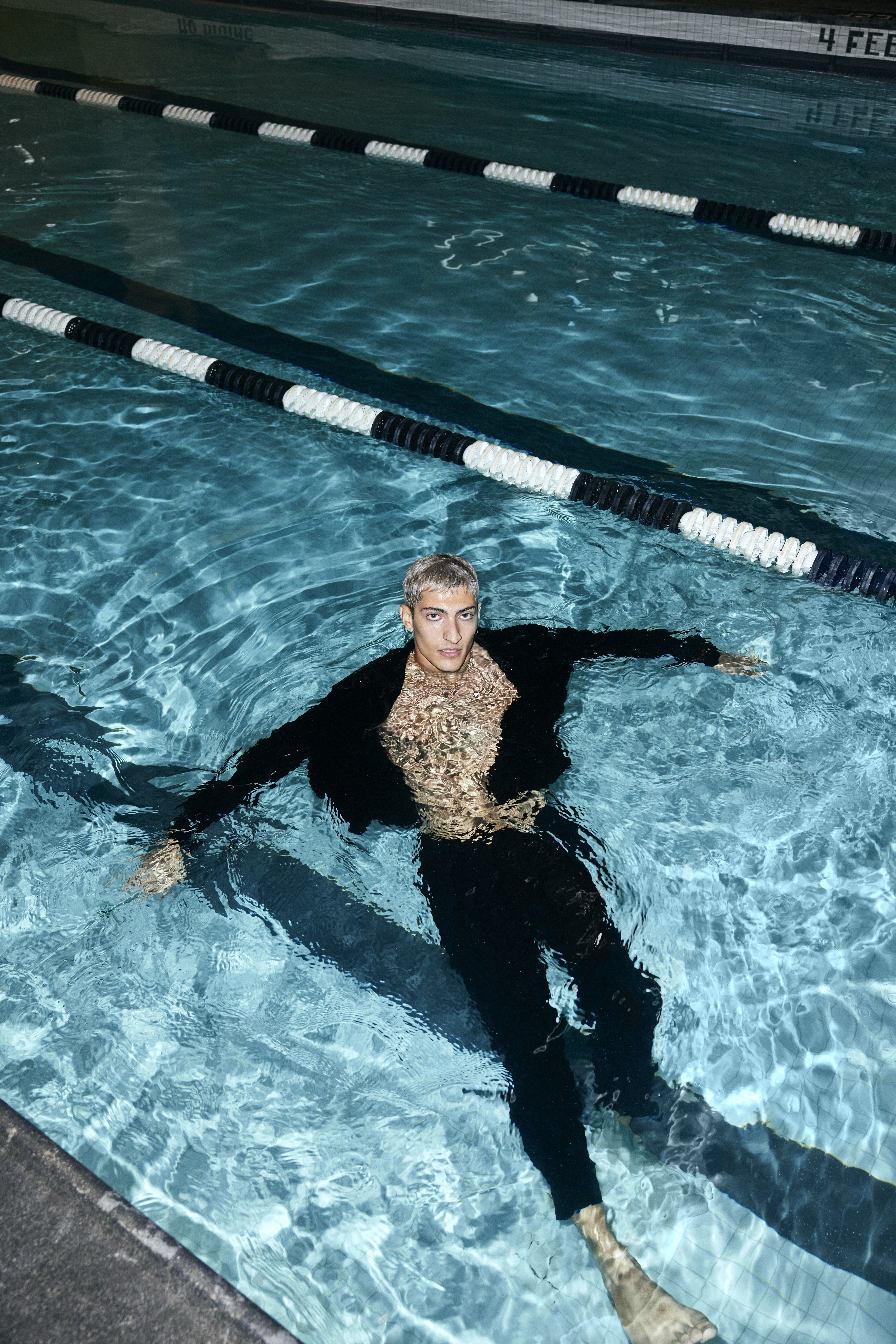 EQXM_EDT_AWETT_23_362_231005_EquinoxXAwet_41089_300DPI_Final