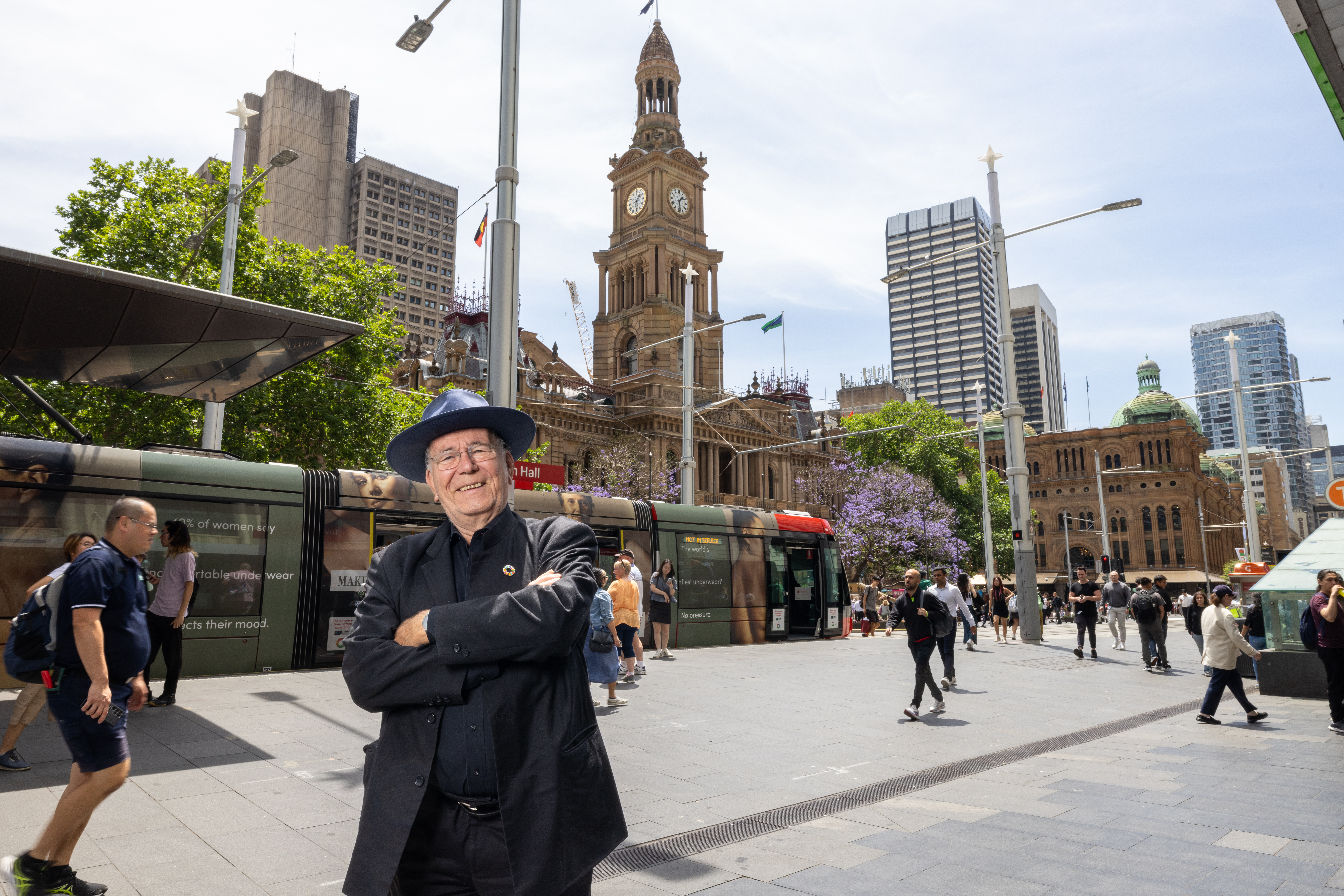 Jan Gehl on George Street in 2023. Image: Abril Felman / City of Sydney