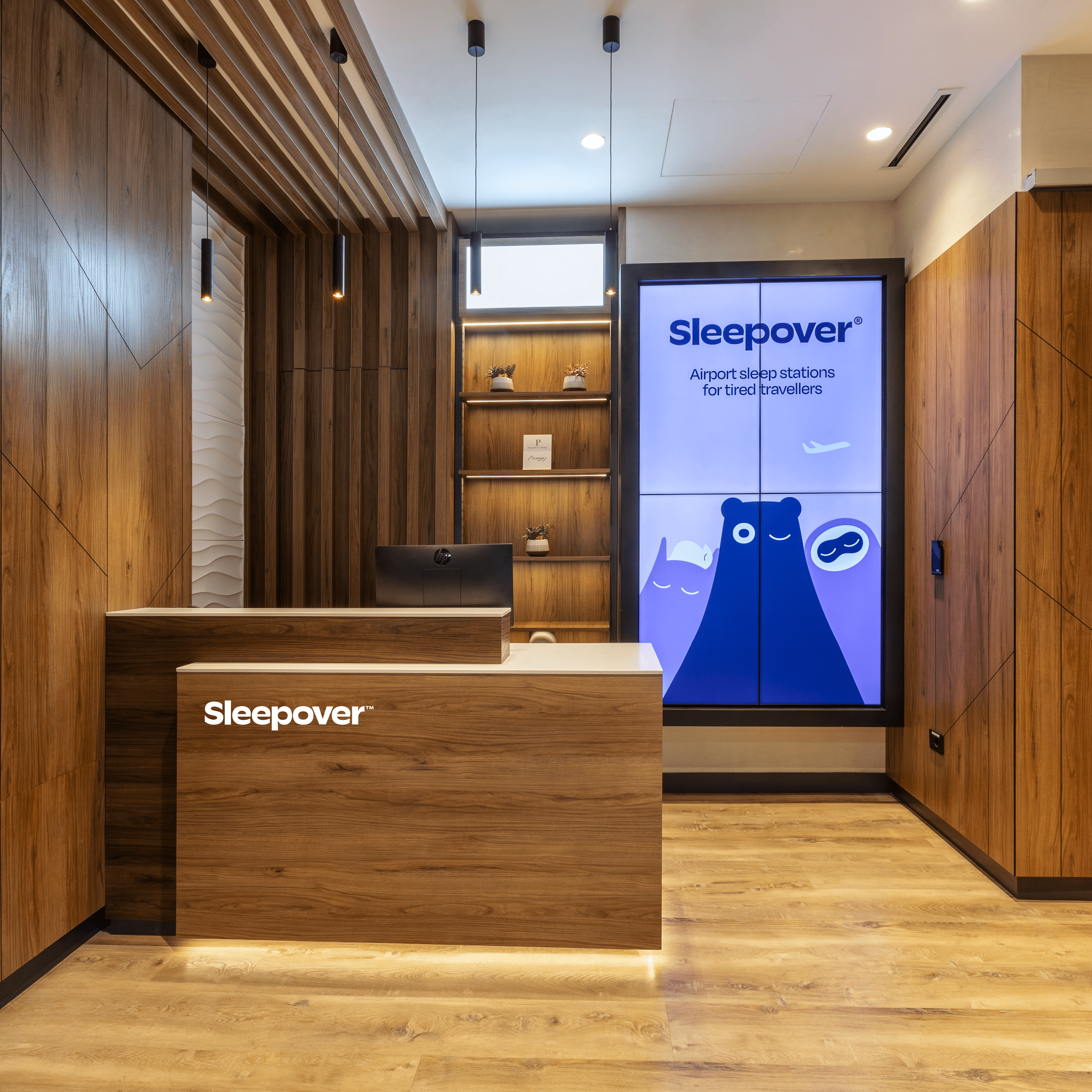 Sleepover Lima, Reception area