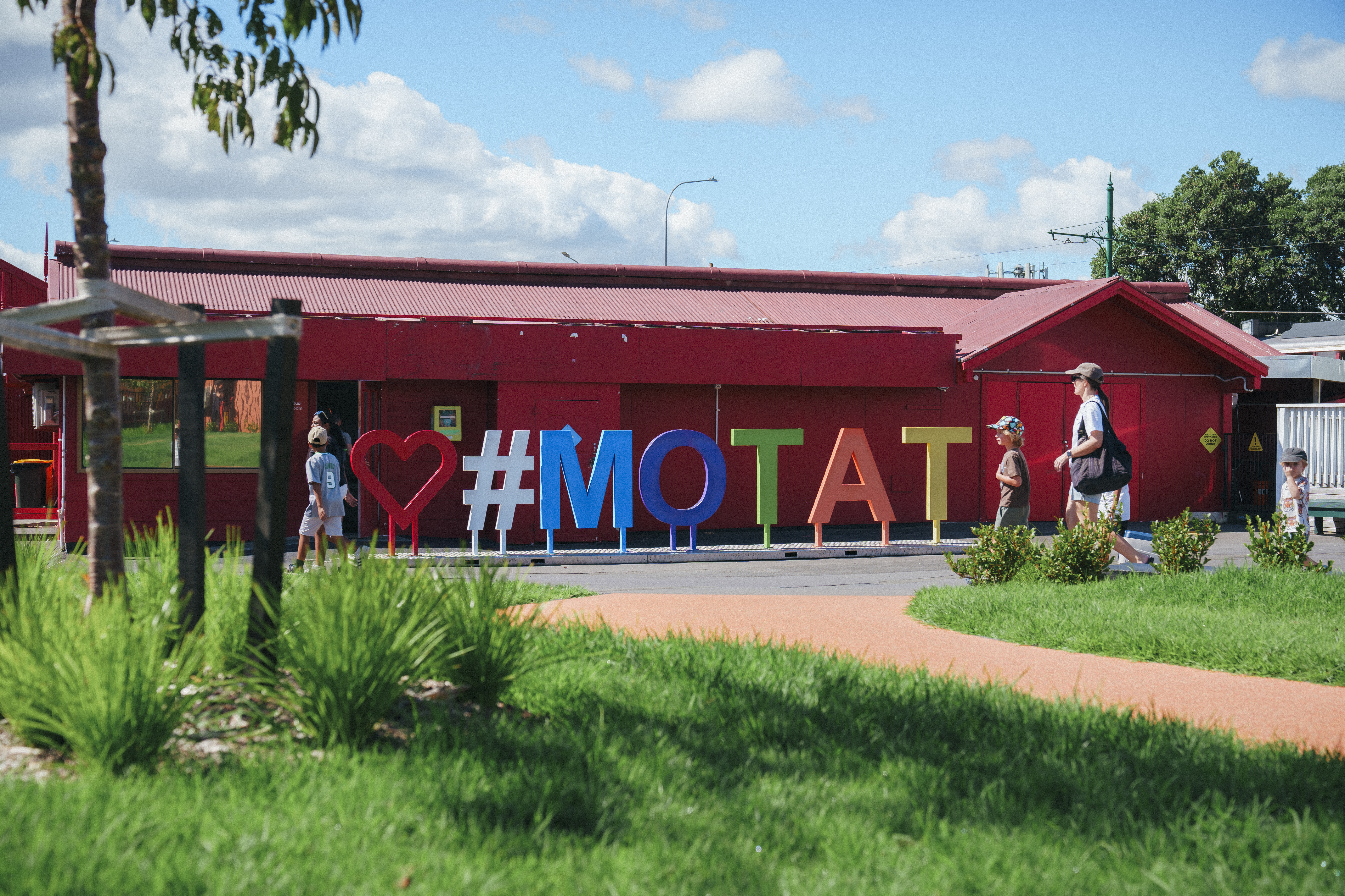 MOTAT SIGN