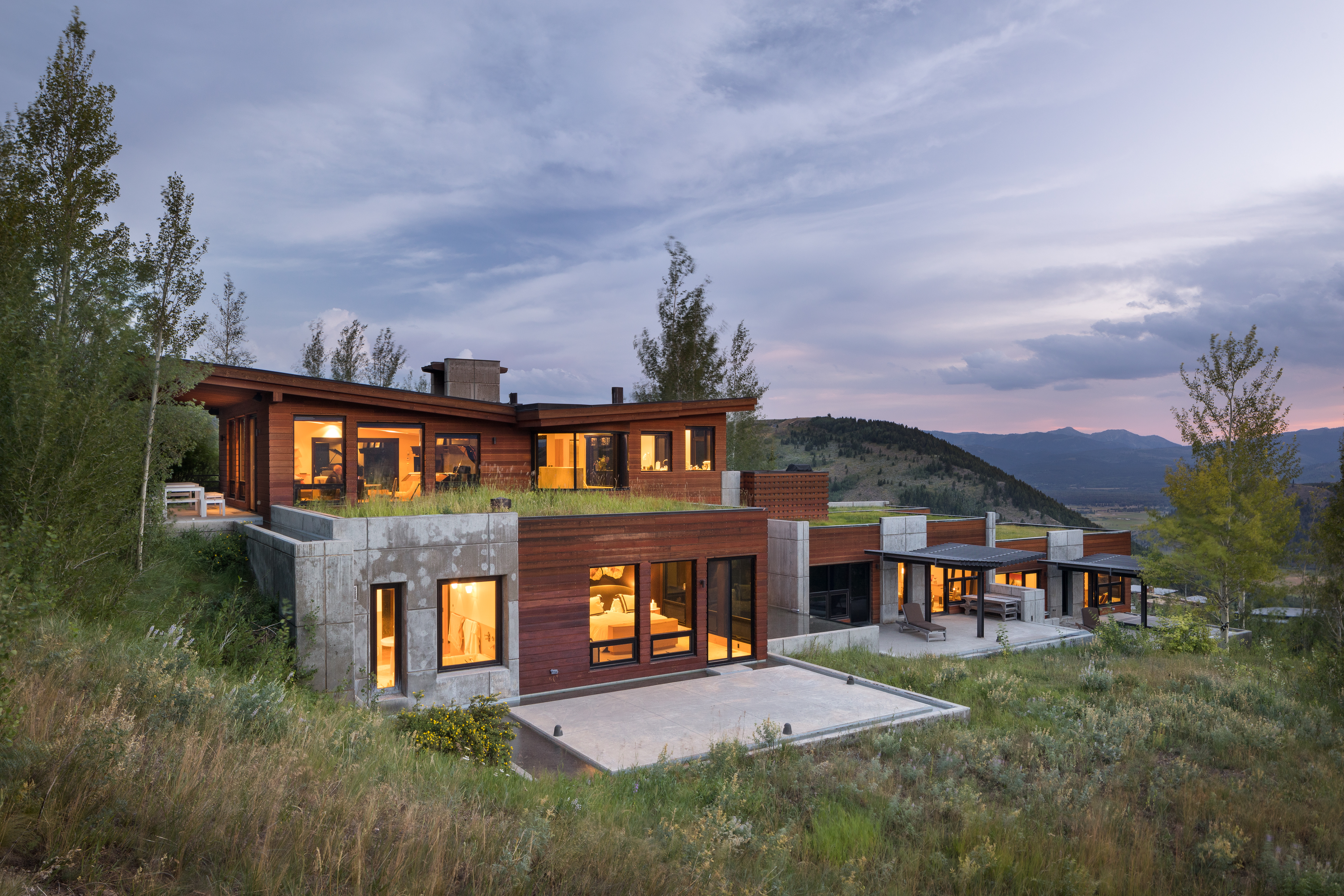 Home in Jackson Hole with views of mountains