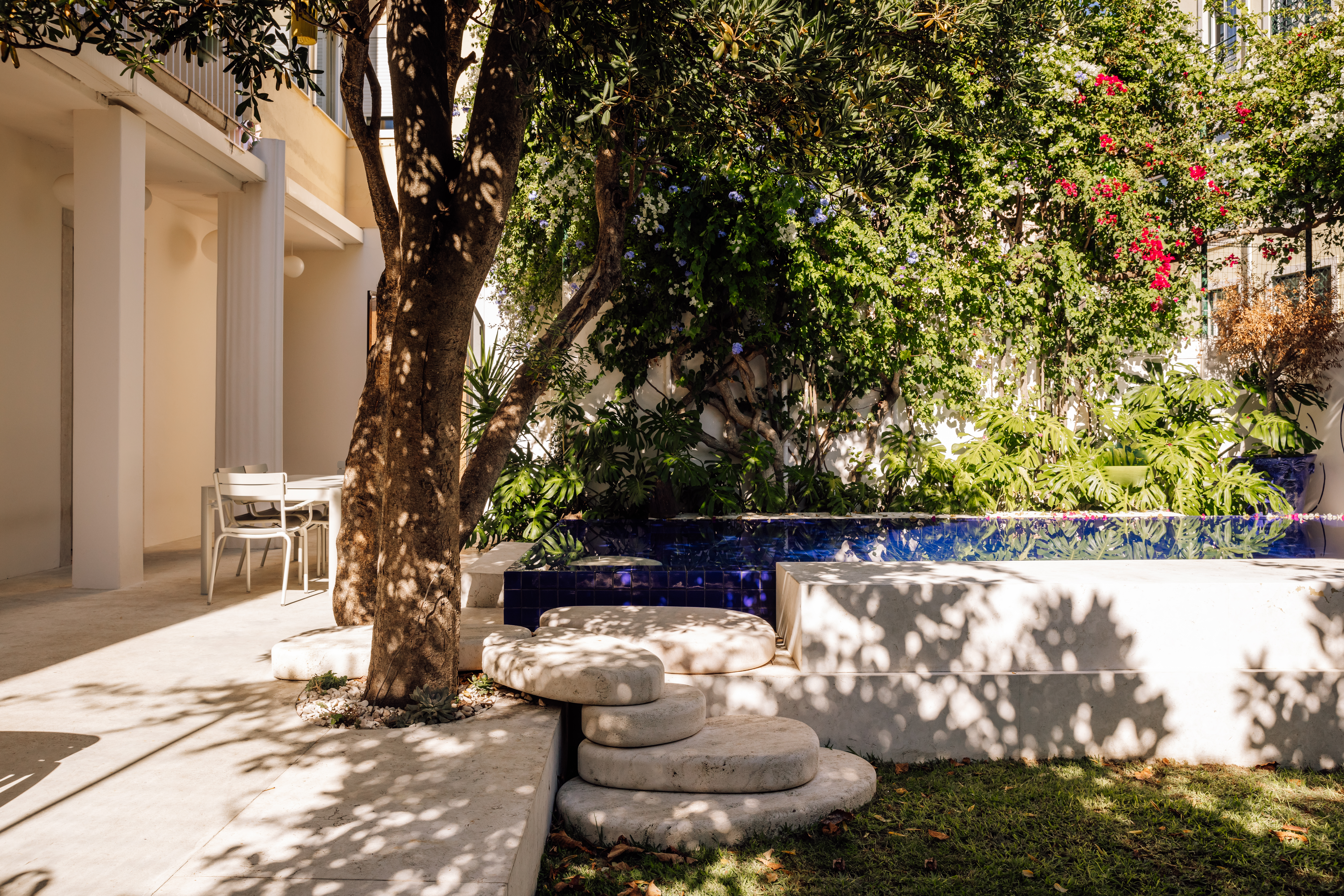 WEBSITE HORIZONTAL SIZE (7)