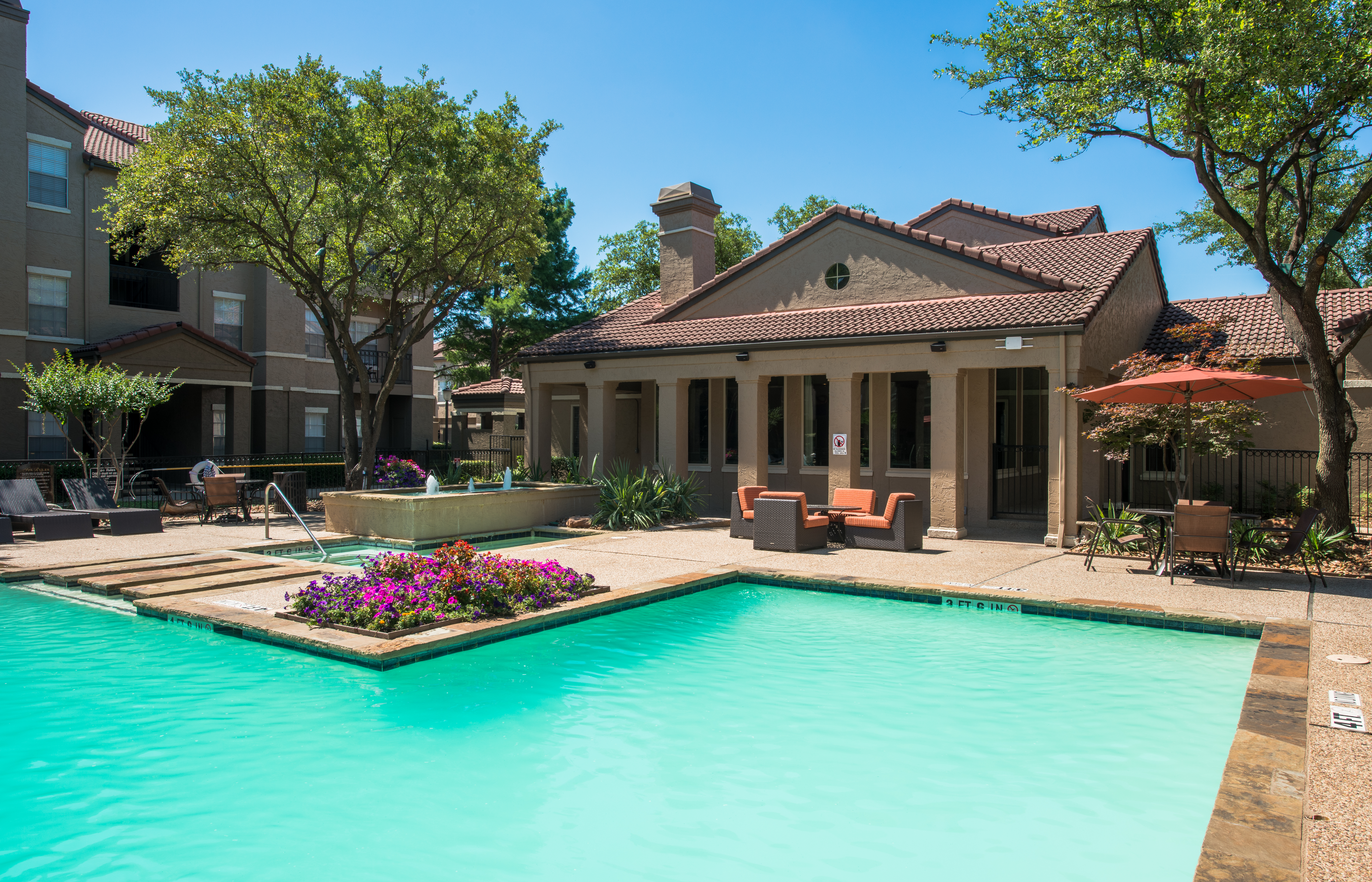 Swimming Pool at Camden Cimarron