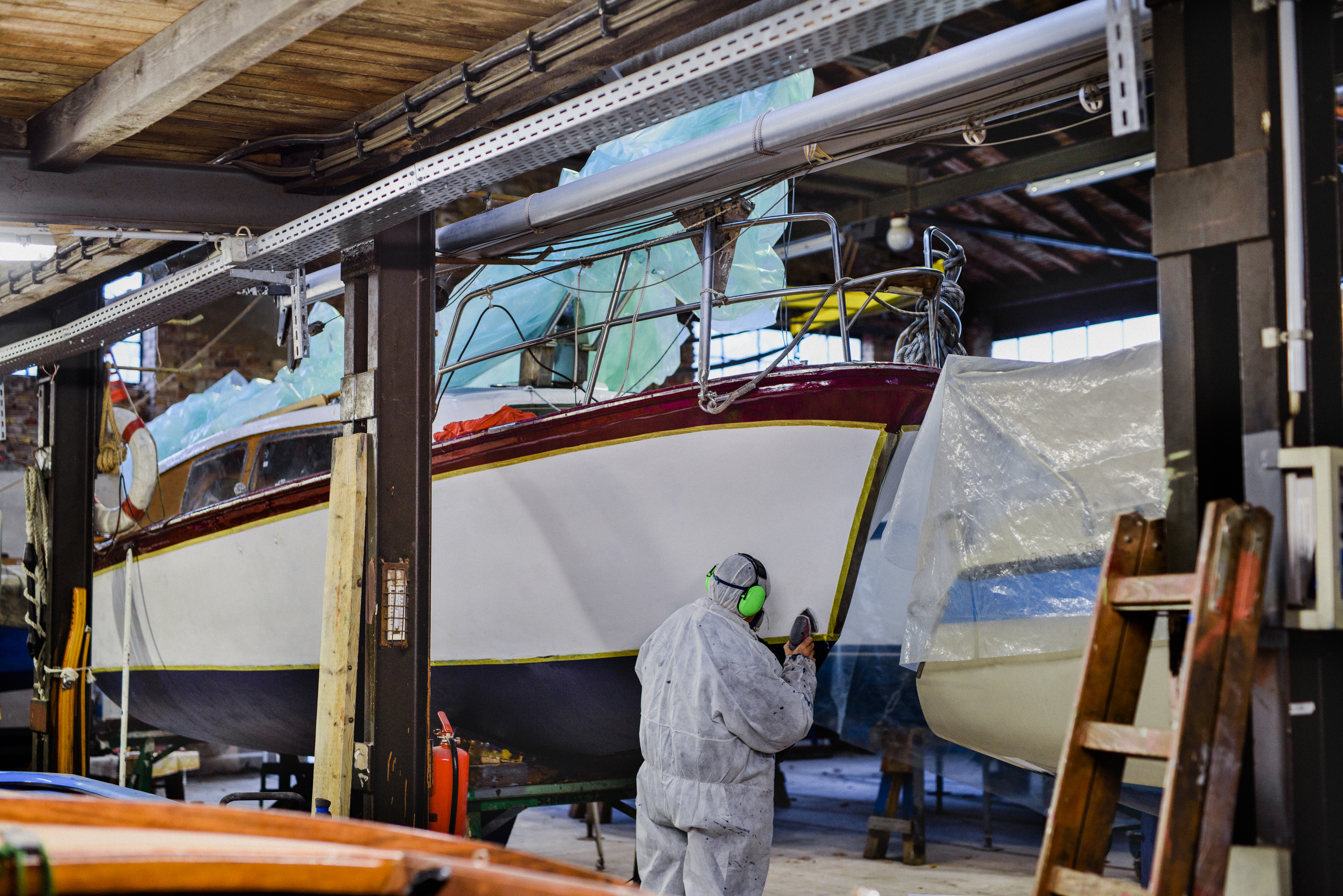 Overcoming Inventory Challenges: A Success Story of a Recreational Boat Manufacturer