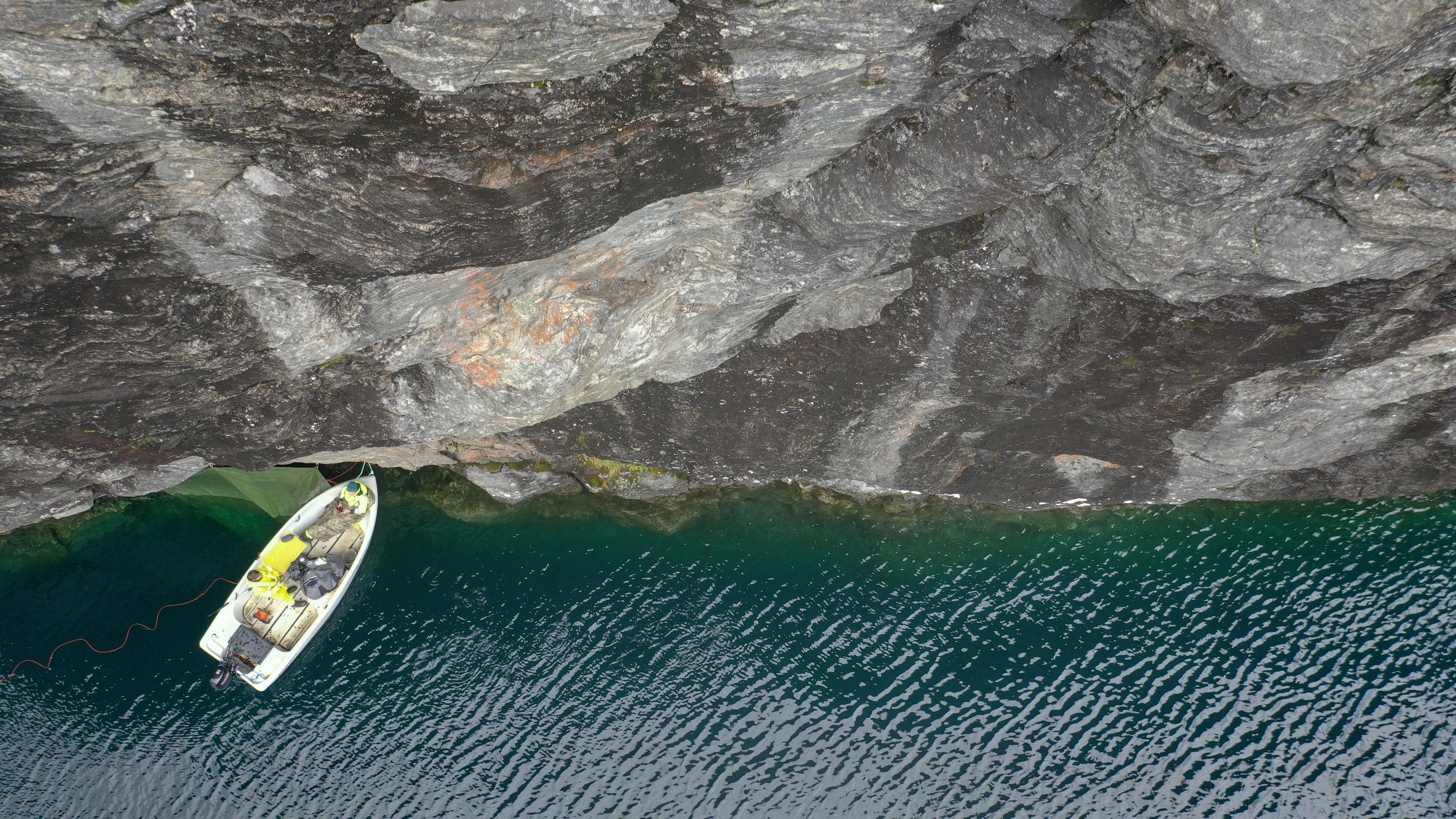 SFE i båten på Nykjevatnet