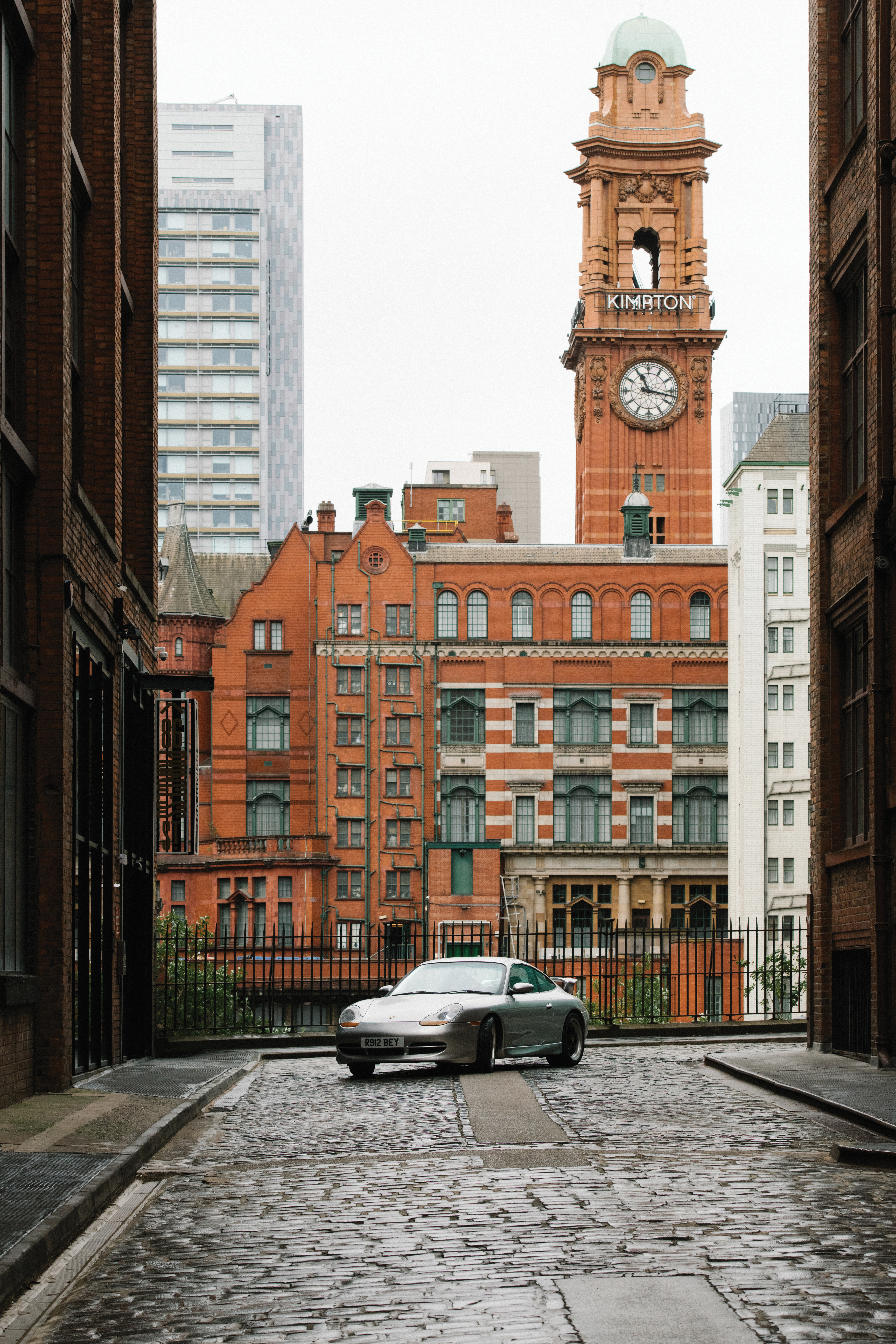 Porsche 911 (996) on cobbled streets in Manchester city centre