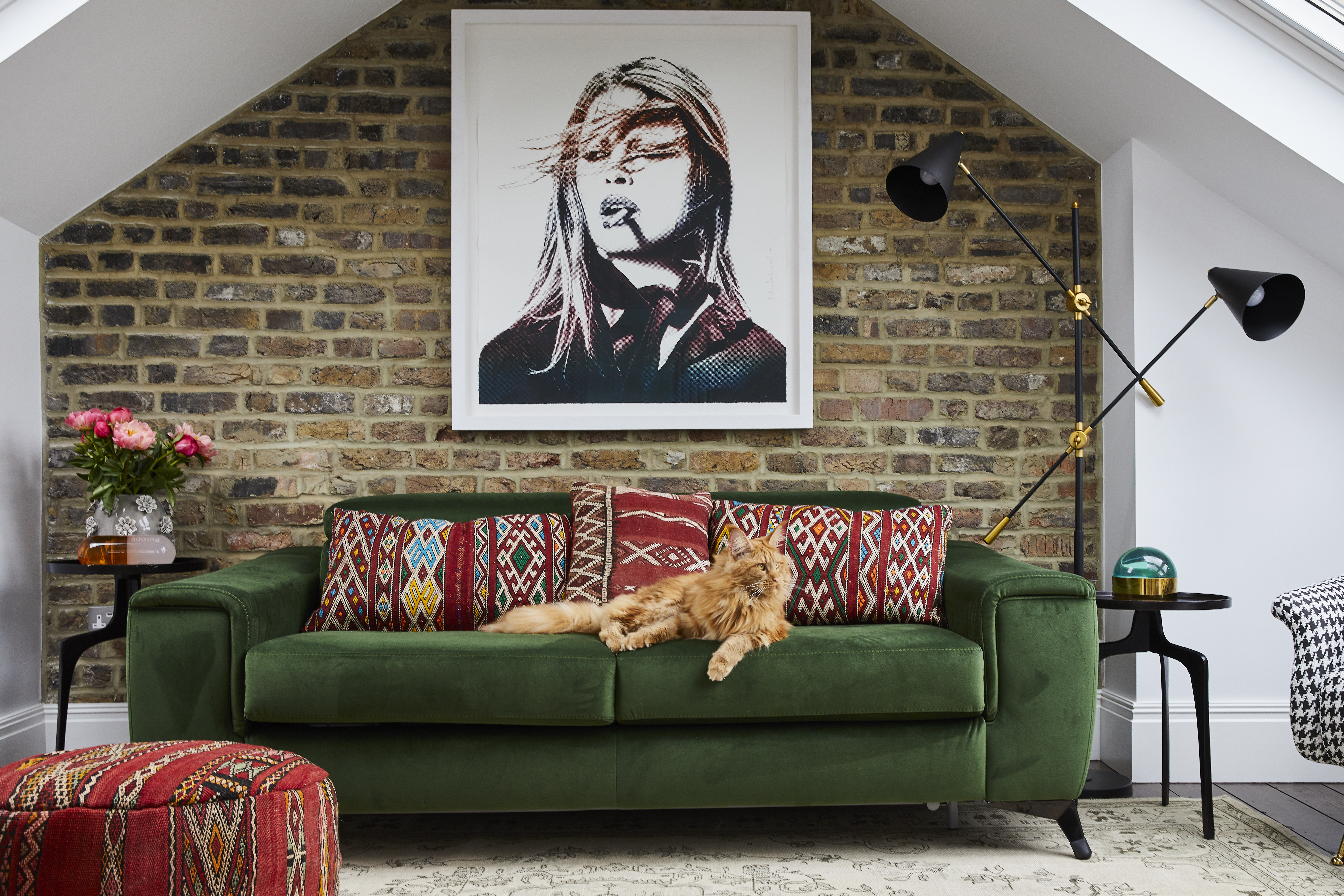 Loft No Dormer In Southwark Balcony Loft Case Study