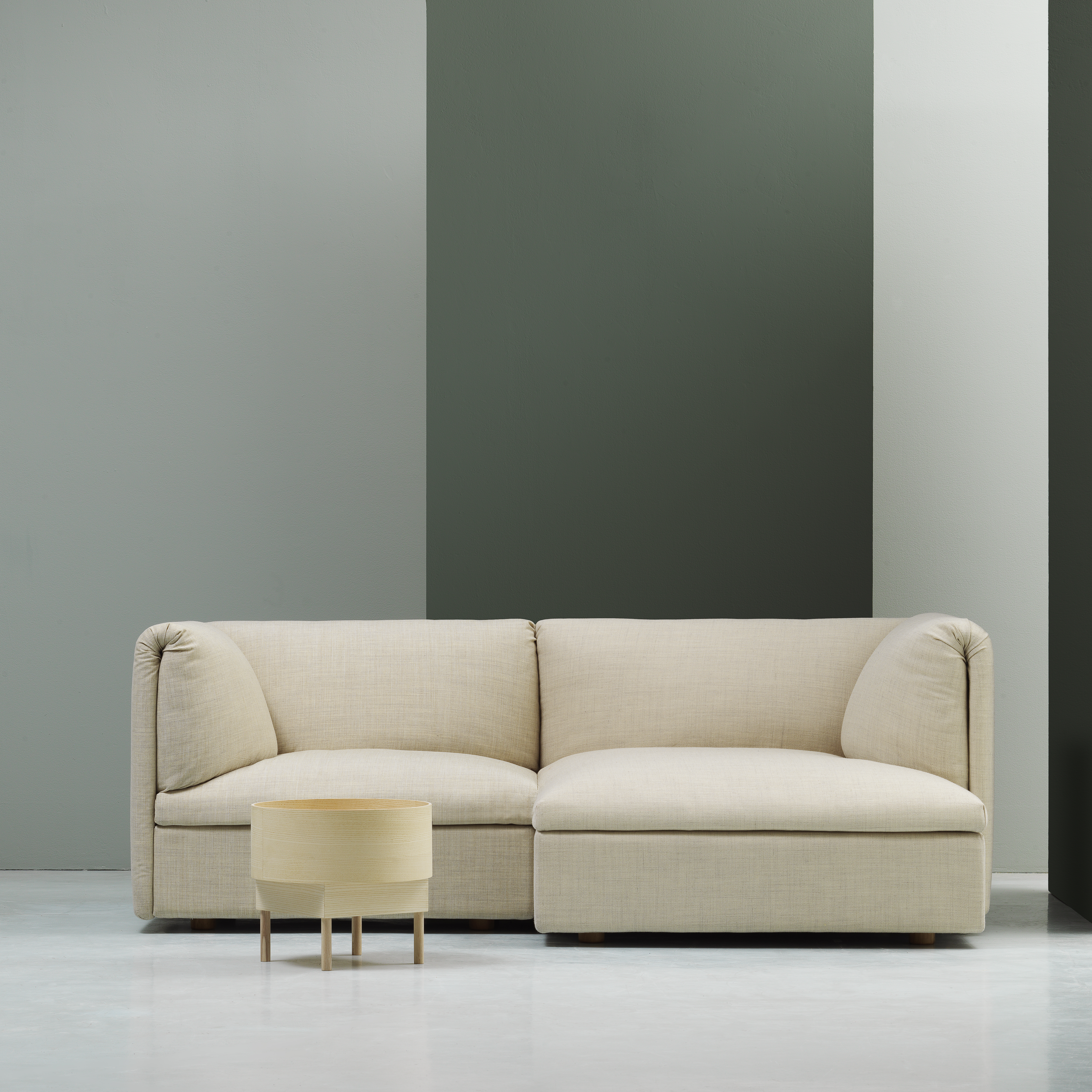 Retreat Sofas & Seating Systems undefined