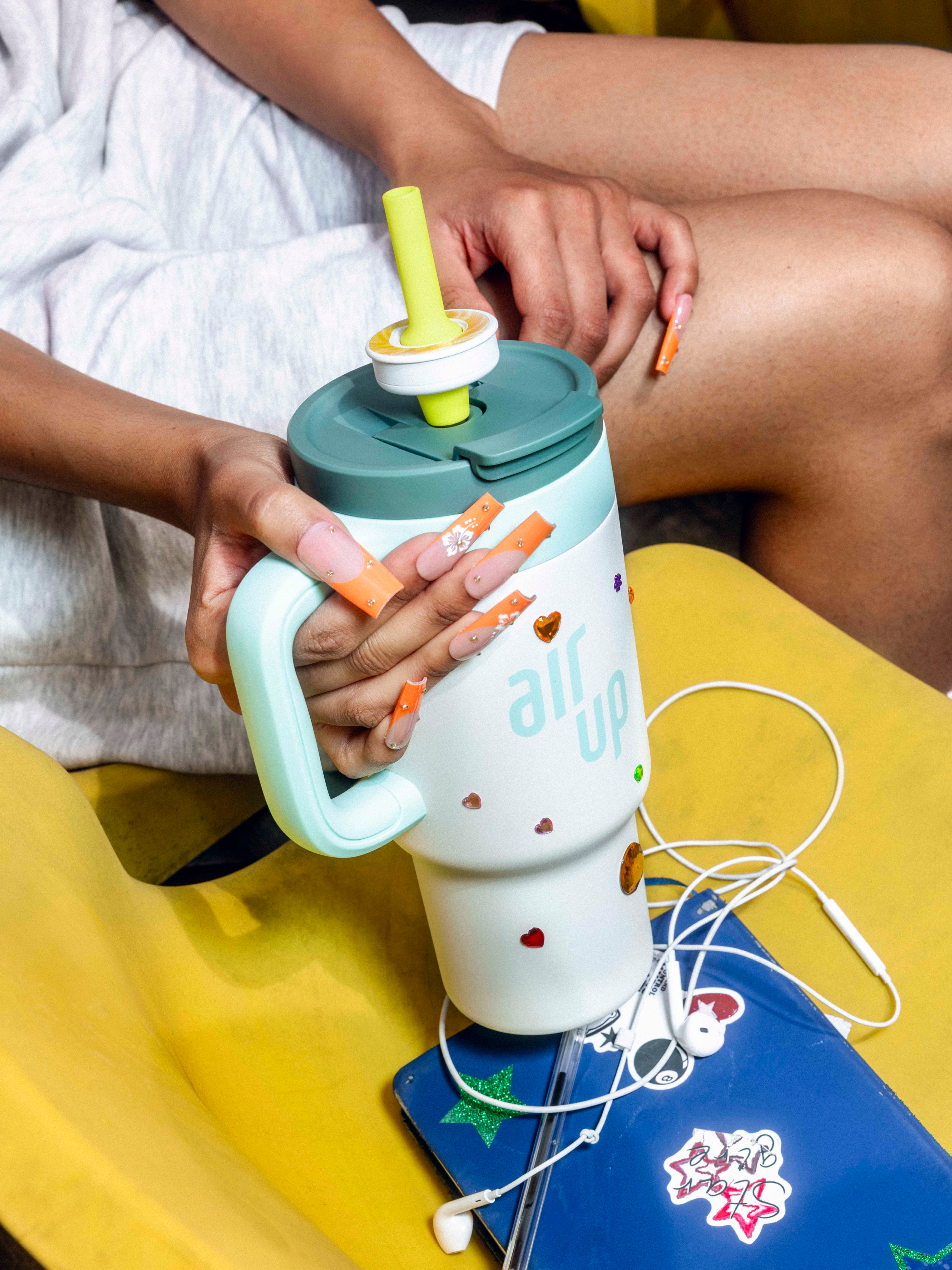 PDP - Tumbler with Handle 1200 ml  - White Spearmint - 150000236 -  Card 4