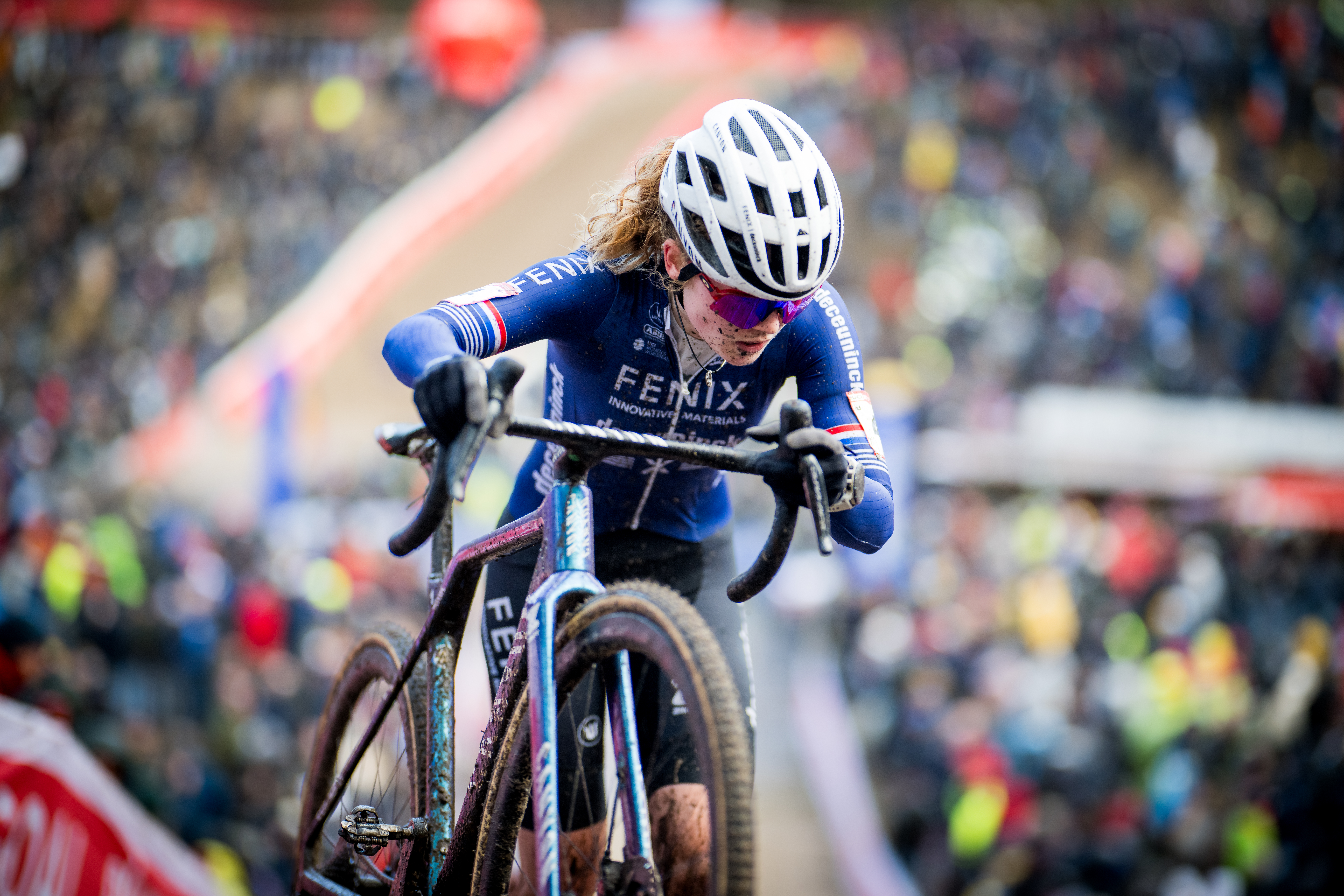 Dutch Puck Pieterse pictured in action during the women's elite race at the World Cup cyclocross cycling event in Zonhoven on Sunday 22 December 2024, stage 6 (out of 12) of the UCI World Cup competition. BELGA PHOTO JASPER JACOBS