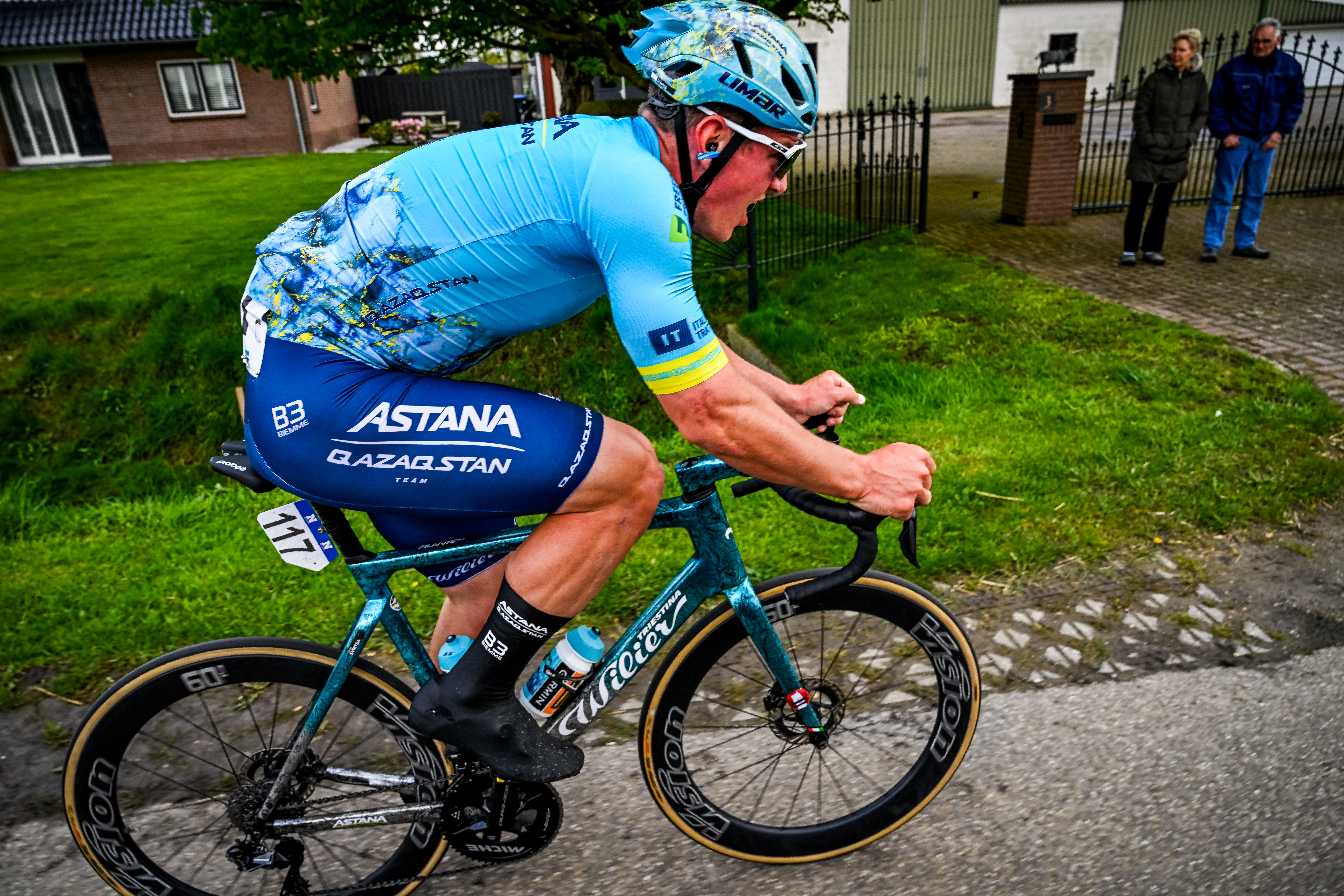 Russian Gleb Syritsa of Astana Qazaqstan pictured in action during the men's race of the 112th edition of the 'Scheldeprijs' one day cycling event, 205,3 km from Terneuzen, the Netherlands to Schoten, Belgium on Wednesday 03 April 2024. BELGA PHOTO TOM GOYVAERTS