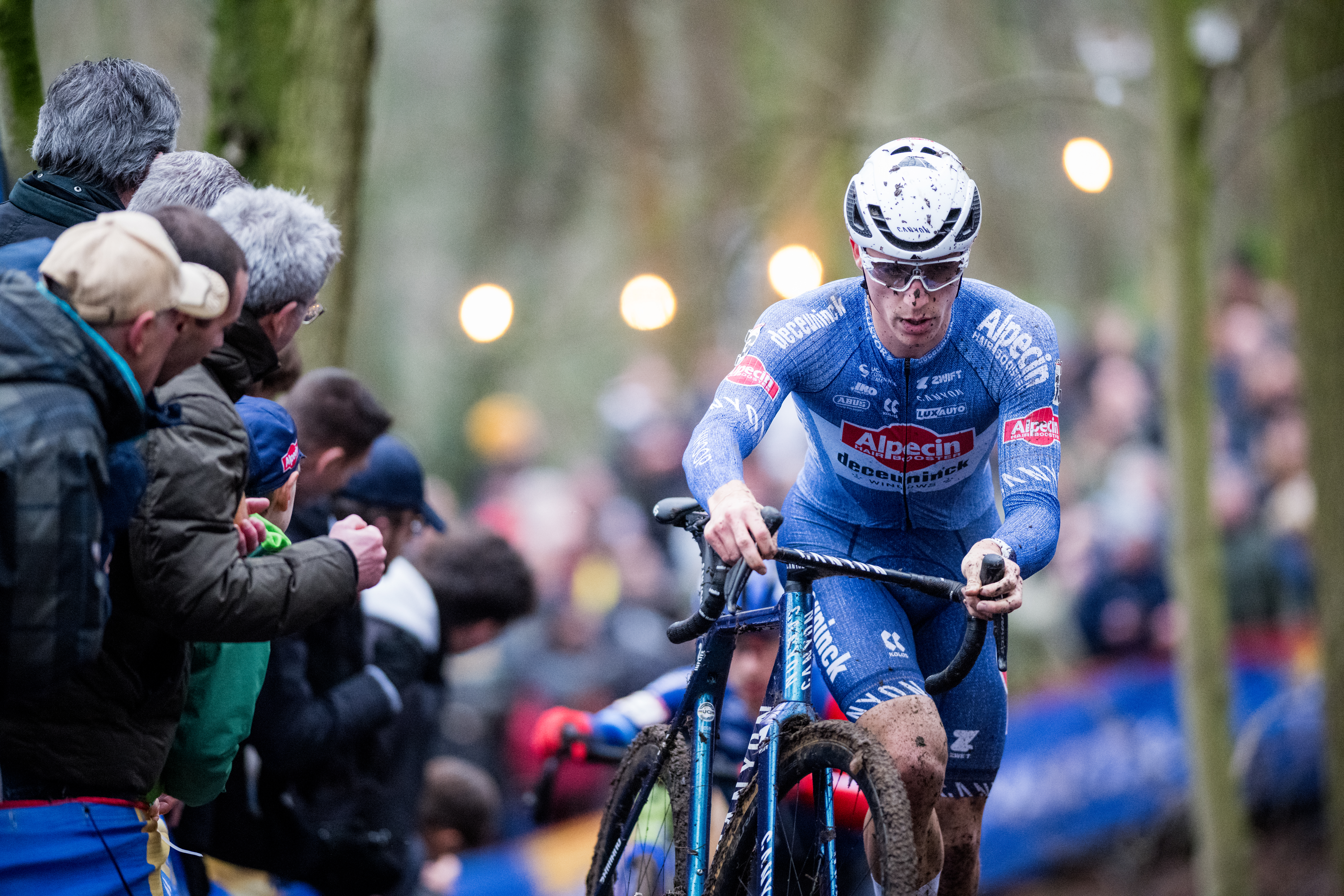 Belgian Niels Vandeputte pictured in action during the men's elite race of the World Cup cyclocross cycling event in Gavere on Thursday 26 December 2024, stage 7 (out of 12) of the UCI World Cup competition. BELGA PHOTO JASPER JACOBS