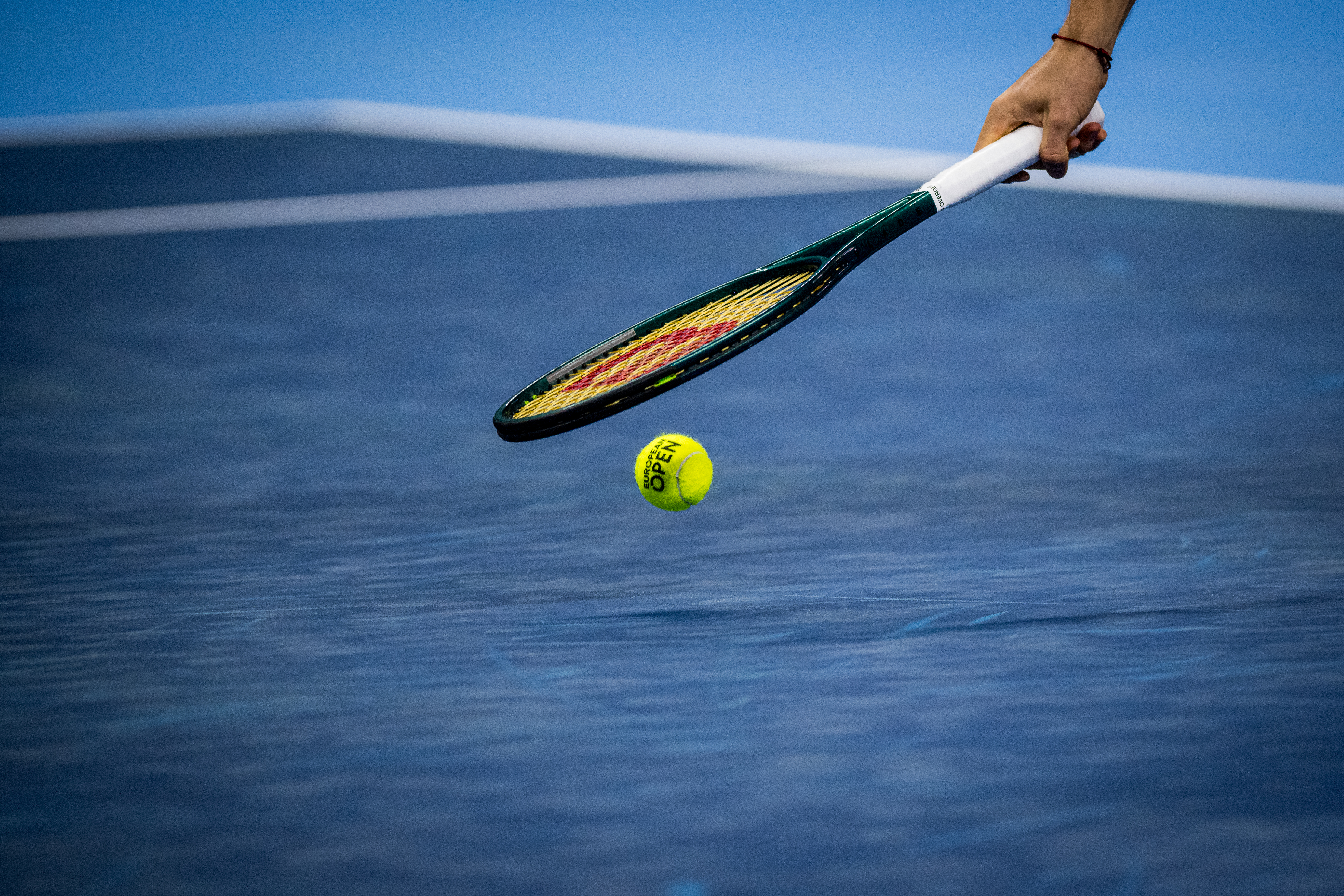 Illustration picture shows a tennis racket during a tennis match in the qualification phase for the ATP European Open Tennis tournament in Antwerp, Monday 14 October 2024. BELGA PHOTO JASPER JACOBS