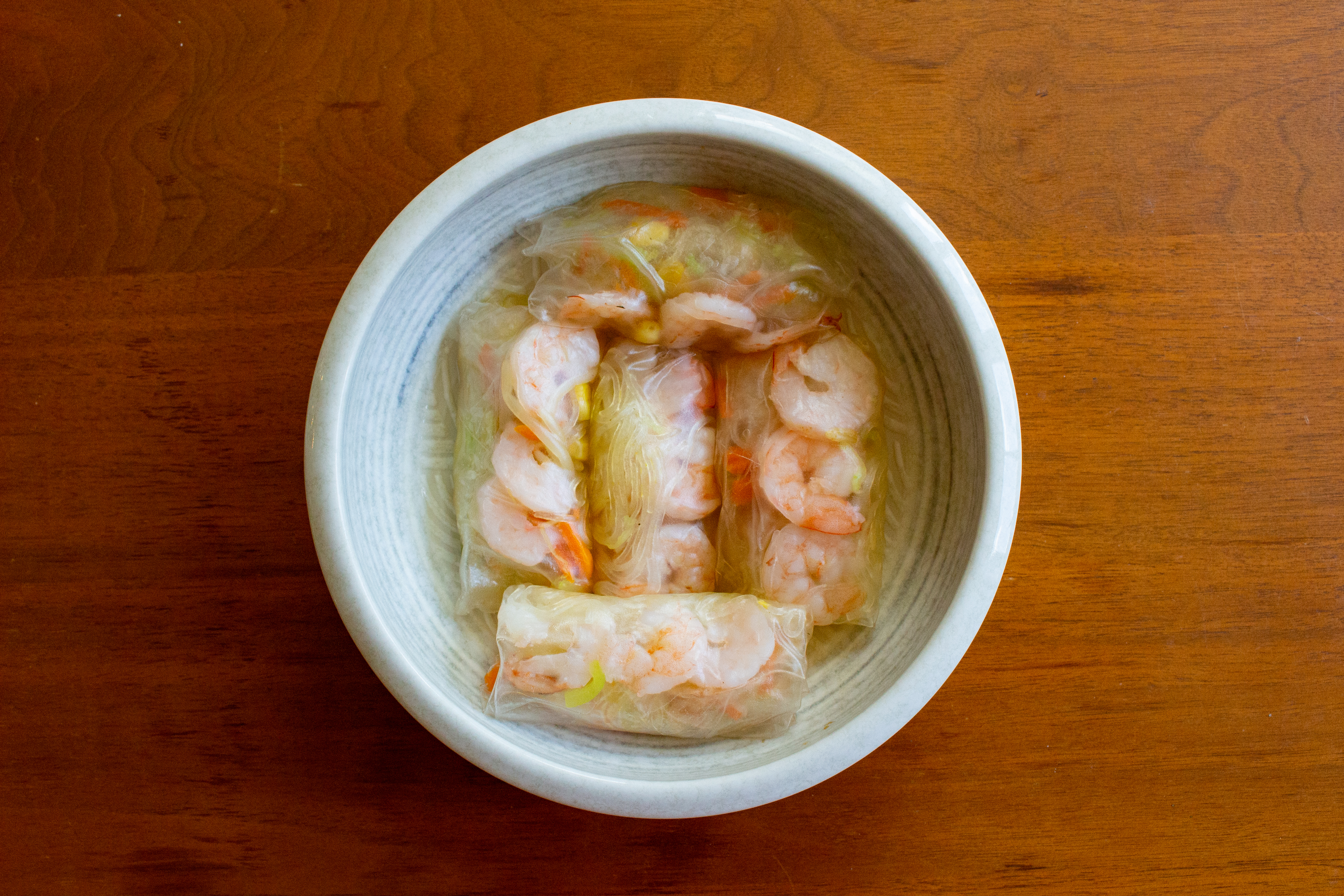 Steamed shrimp rolls
